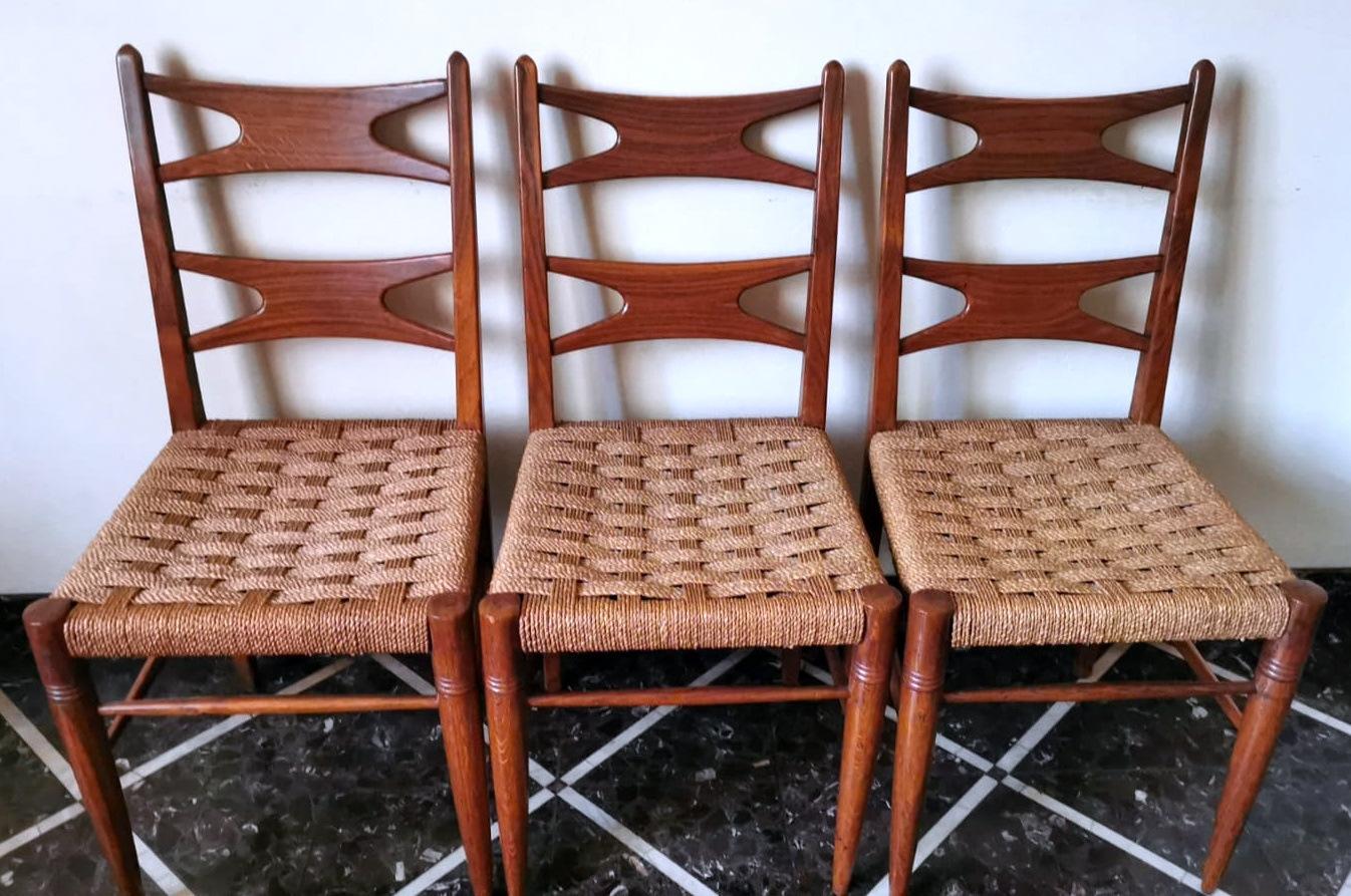 20th Century Ico Parisi Style Set Of 6 Italian Chairs In Walnut Wood And Straw Seat