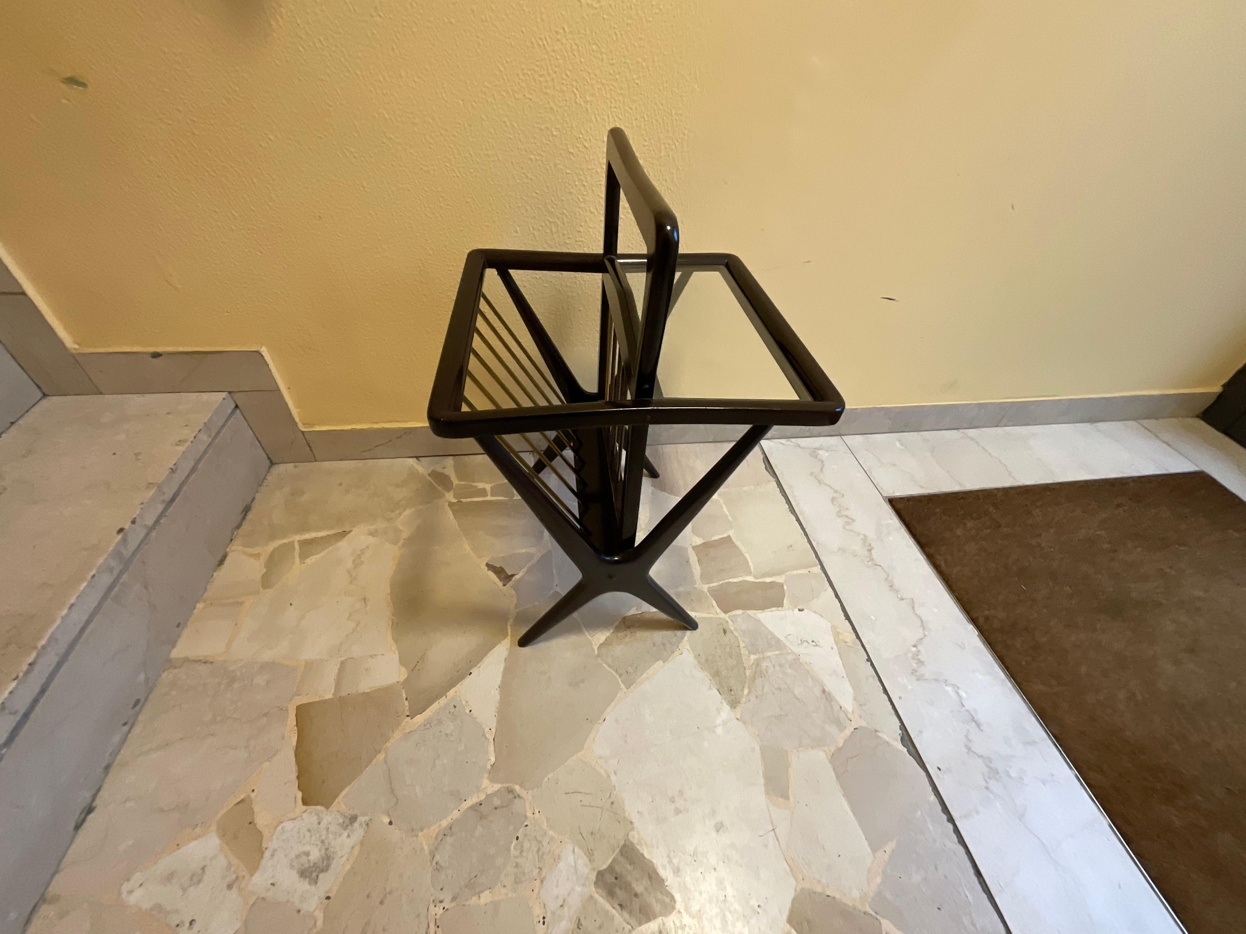 ICO PARISI - coffee table magazine rack - 1950s For Sale 1