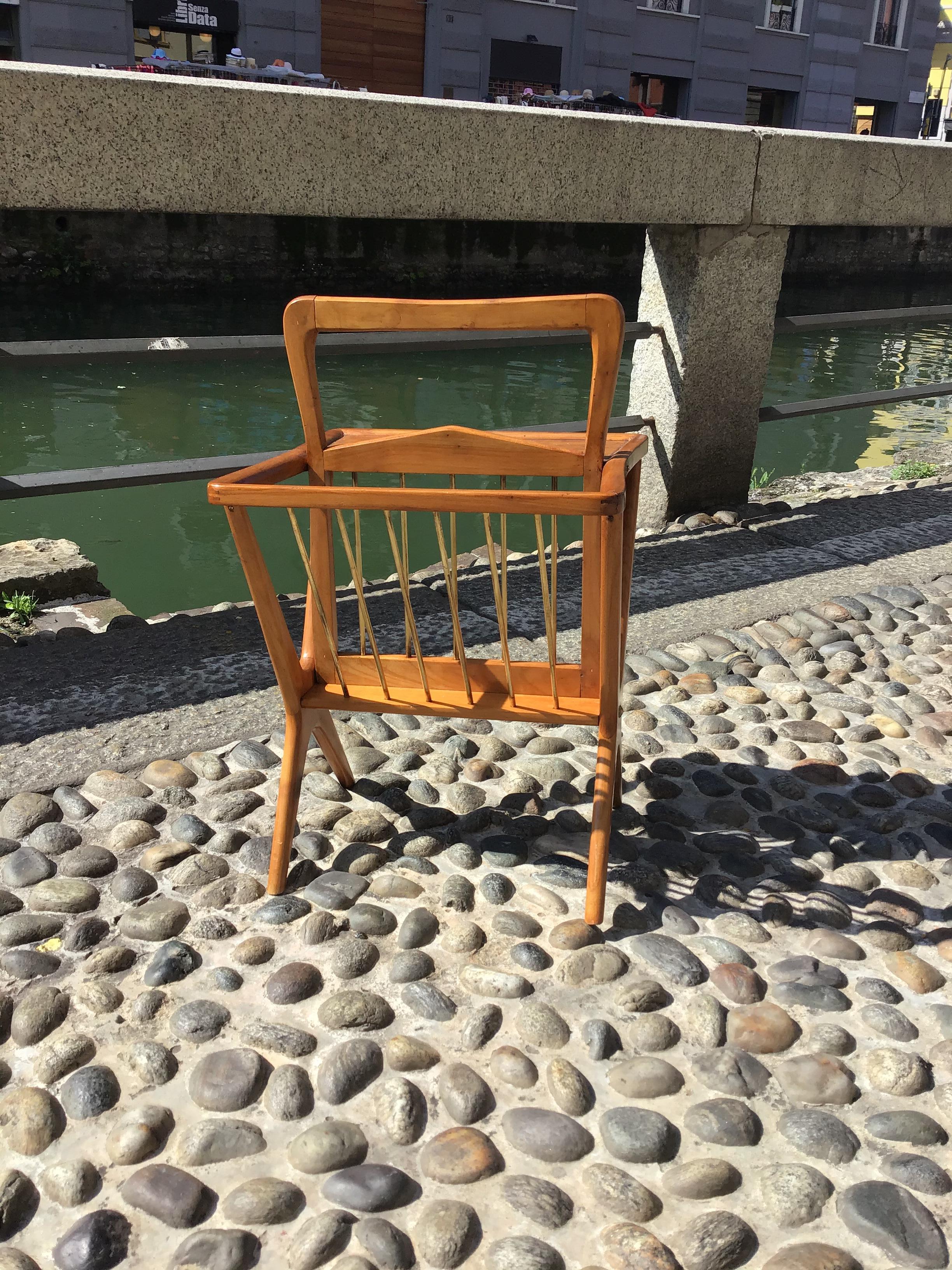 ICO PARISI - coffee table magazine rack - 1950s For Sale 1