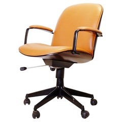 Chaise de bureau pivotante Ico Parisi Terni de MIM Roma, nouveau tissu d'ameublement en cuir