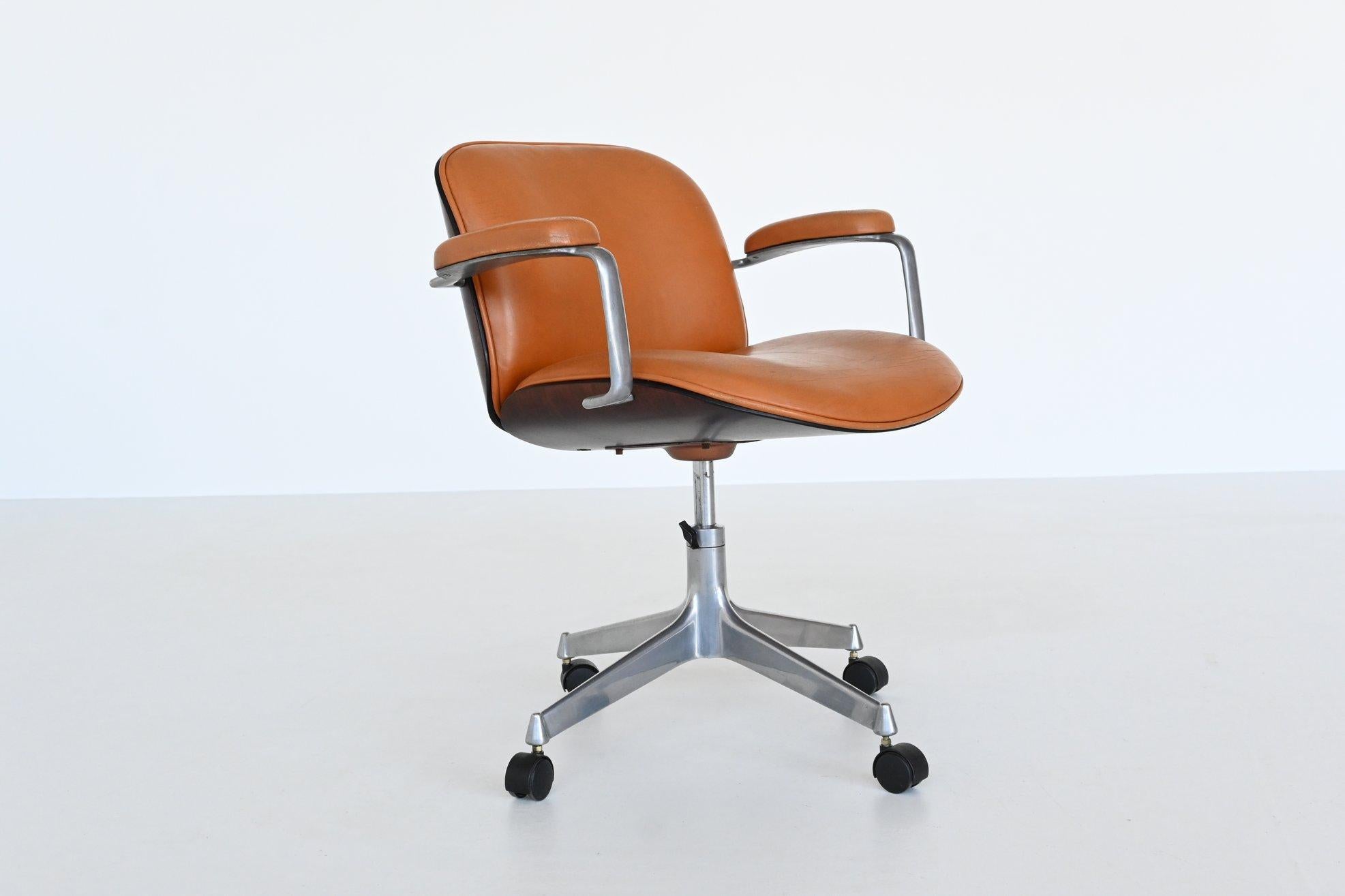 Ico Parisi Terni Swivel Desk Chair MIM Roma, Italy, 1960 In Good Condition In Etten-Leur, NL