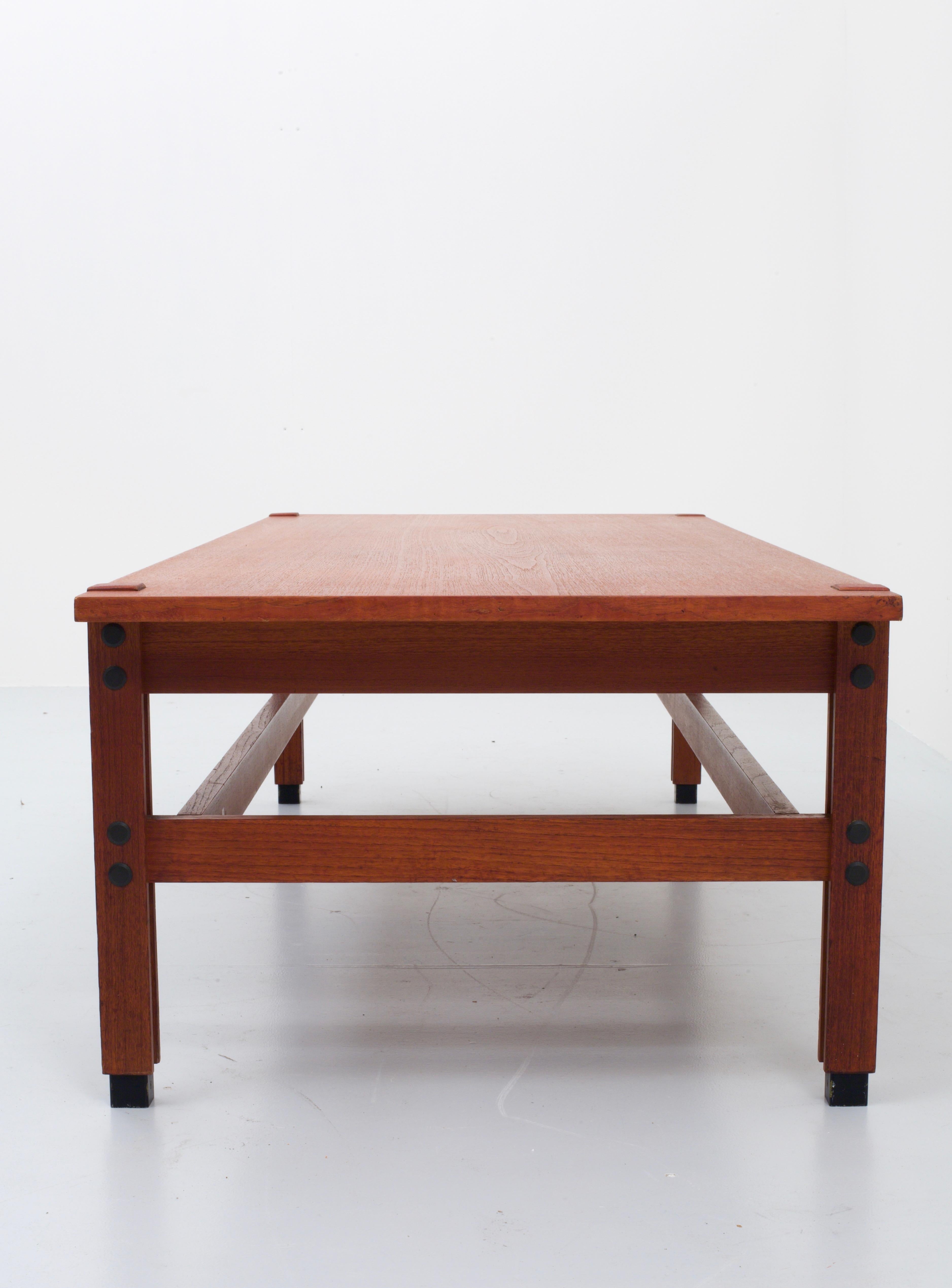 Ico Parisi ‘Tivoli’ Coffee Table in Teak for MIM Roma, Italy, 1958 In Good Condition For Sale In Amsterdam, NL