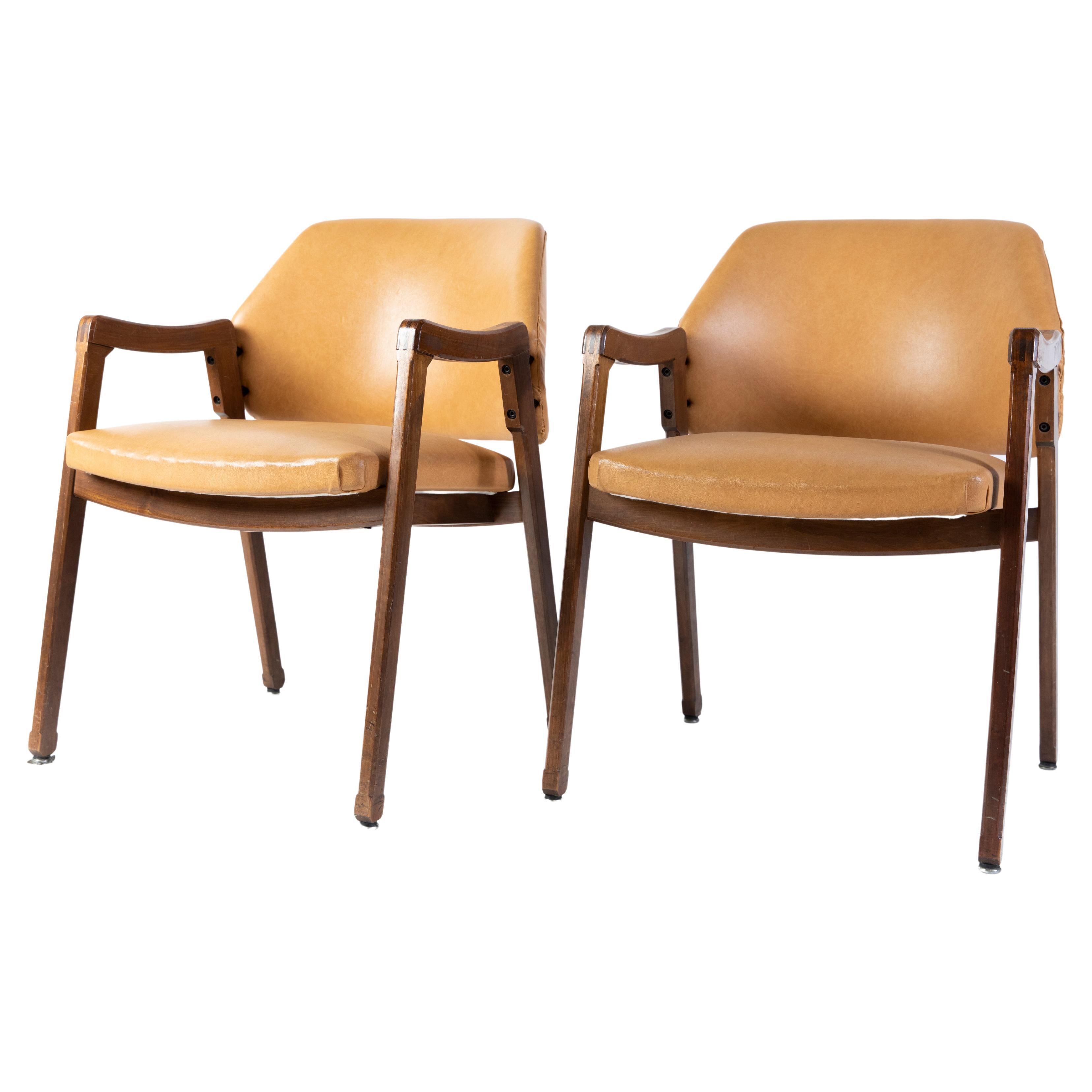 Ico Parisi Two Armchairs for Cassina Modl 814 in Cognac Leather For Sale
