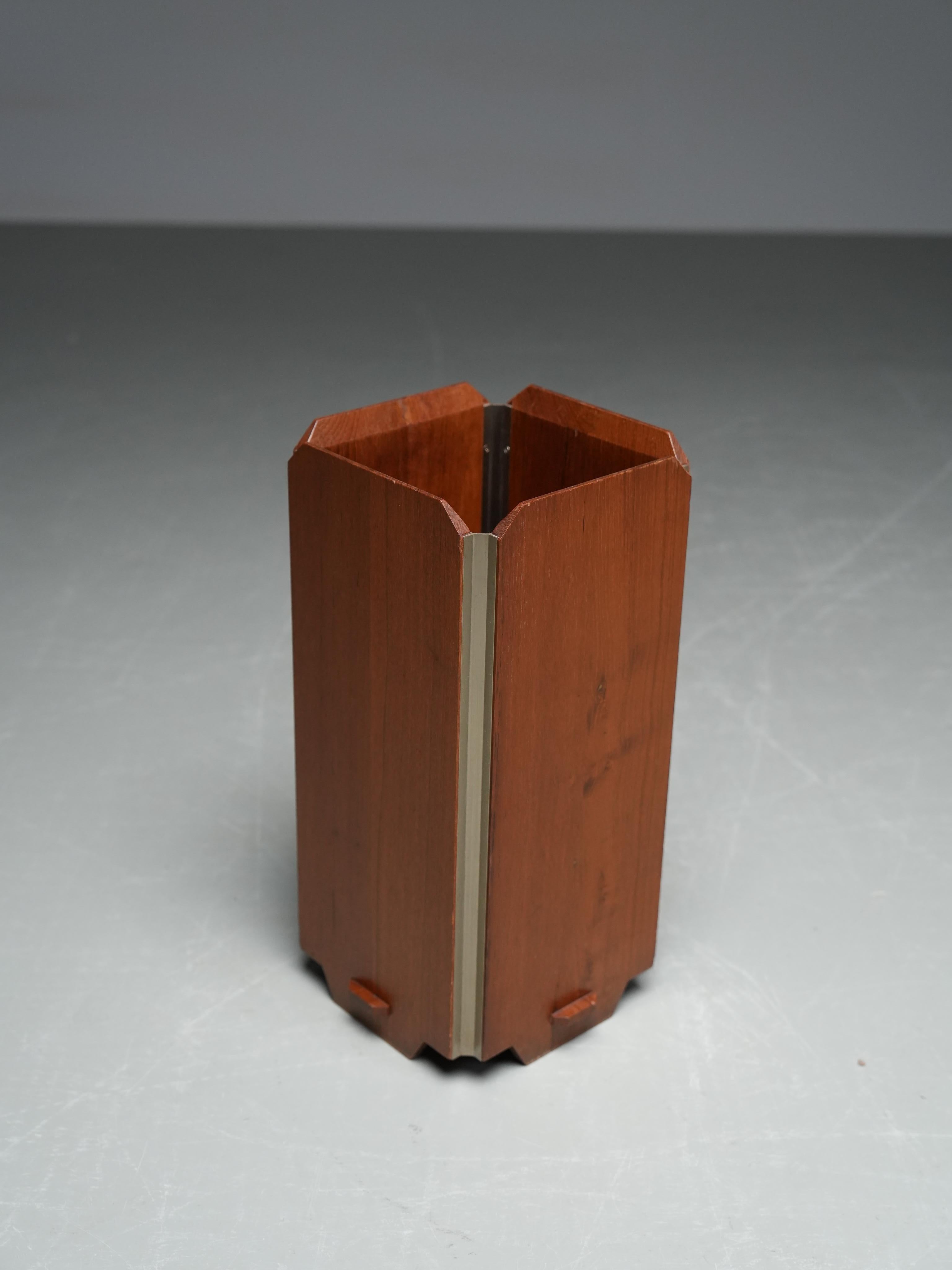 Ico Parisi Umbrella Stand for Stildomus in Walnut and Metal, Italy, 1950's en vente 1