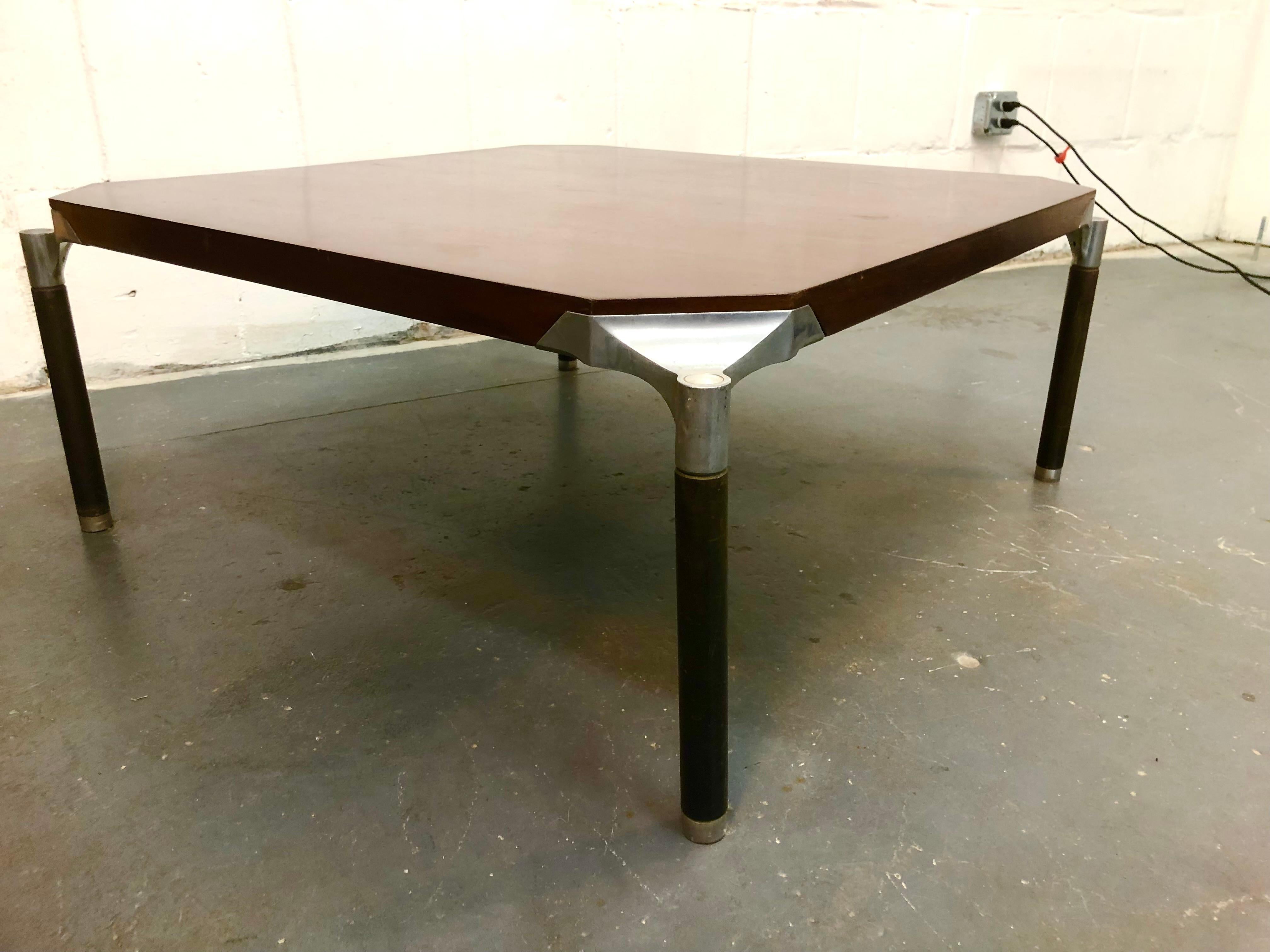 Palisander Ico Parisi Urio Cocktail Table for MIM For Sale