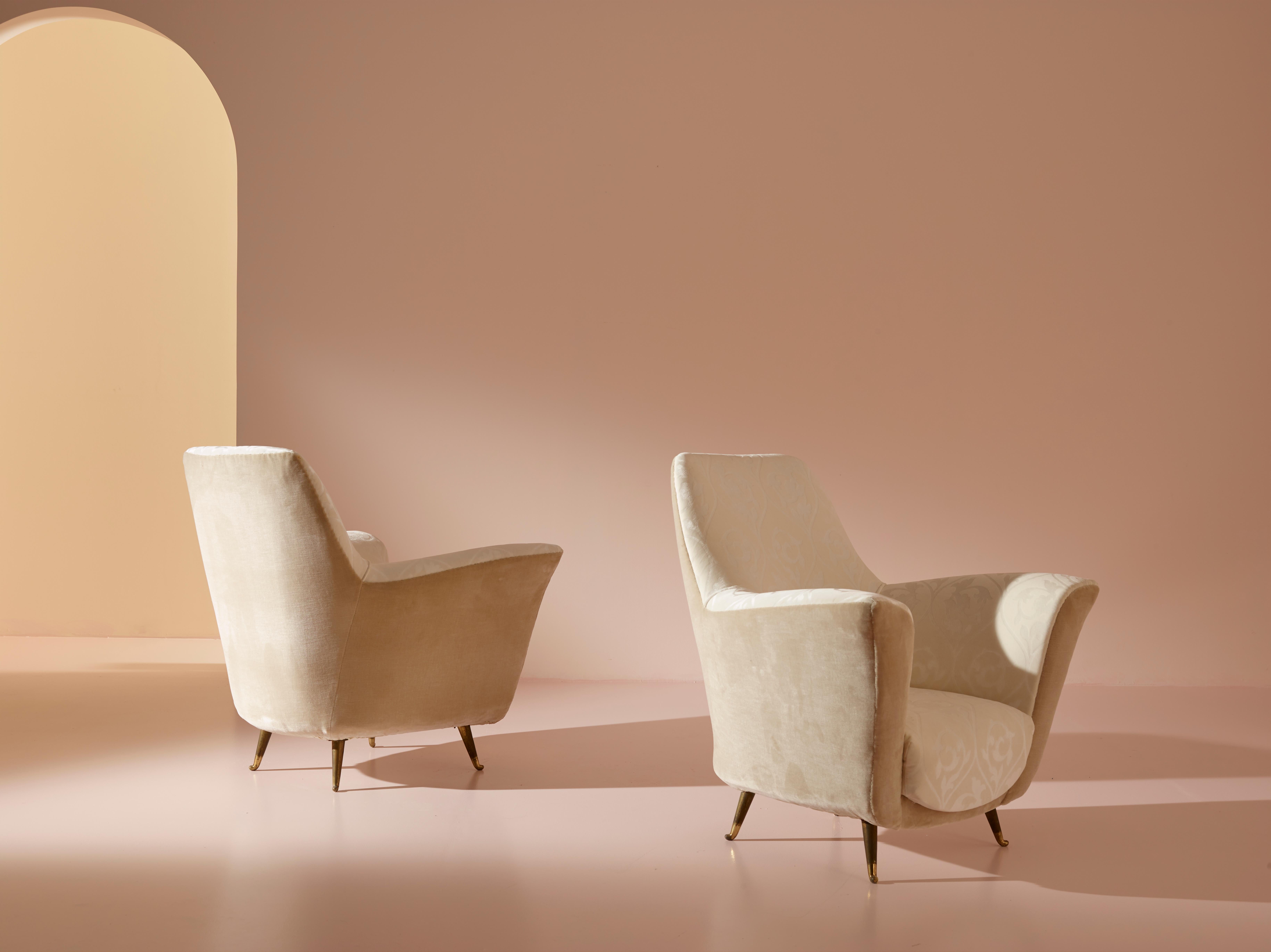 Mid-20th Century Ico Parisi velvet and brass armchairs by Isa Bergamo, Italy, 1950s For Sale