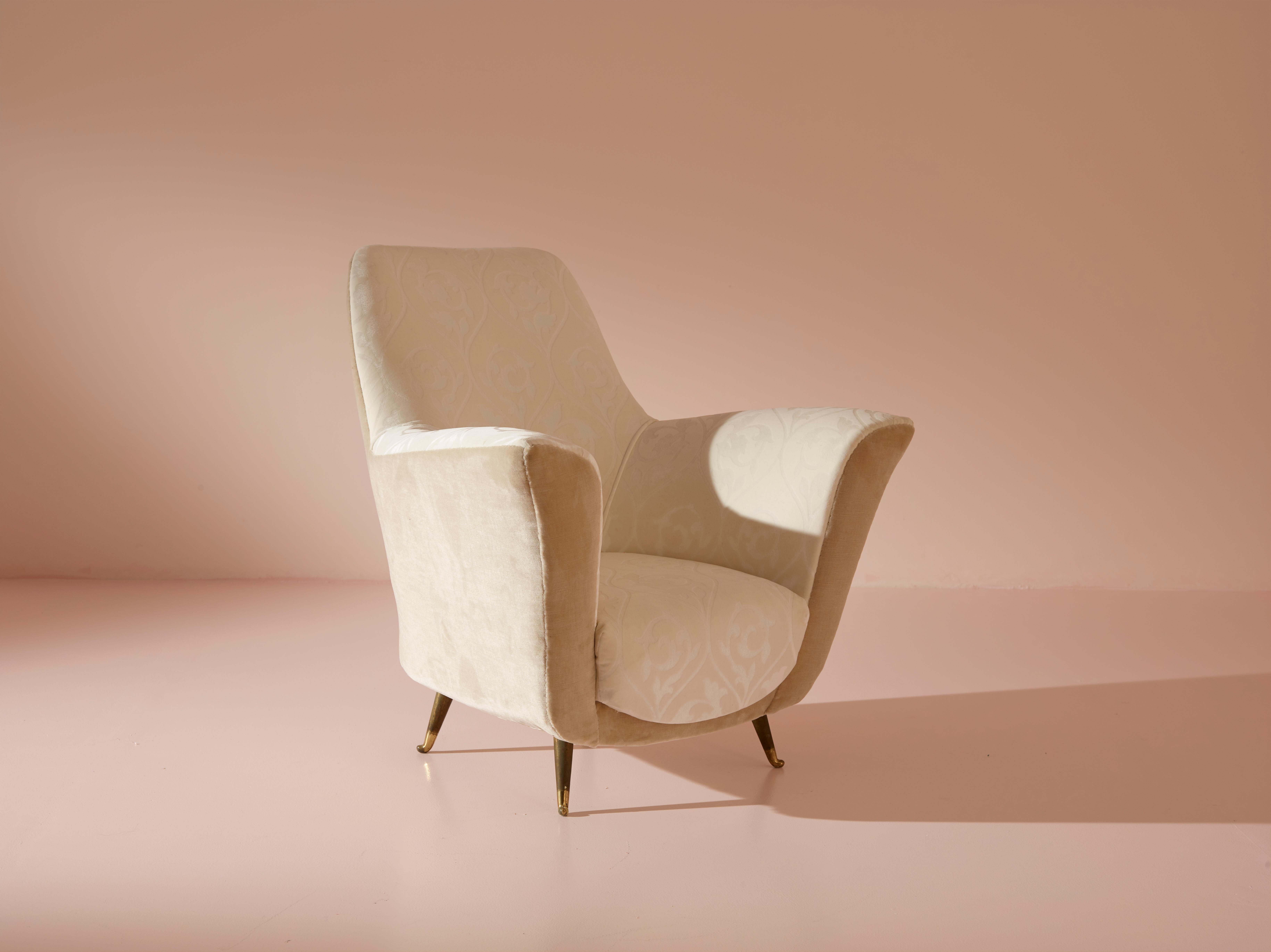 Brass Ico Parisi velvet and brass armchairs by Isa Bergamo, Italy, 1950s For Sale