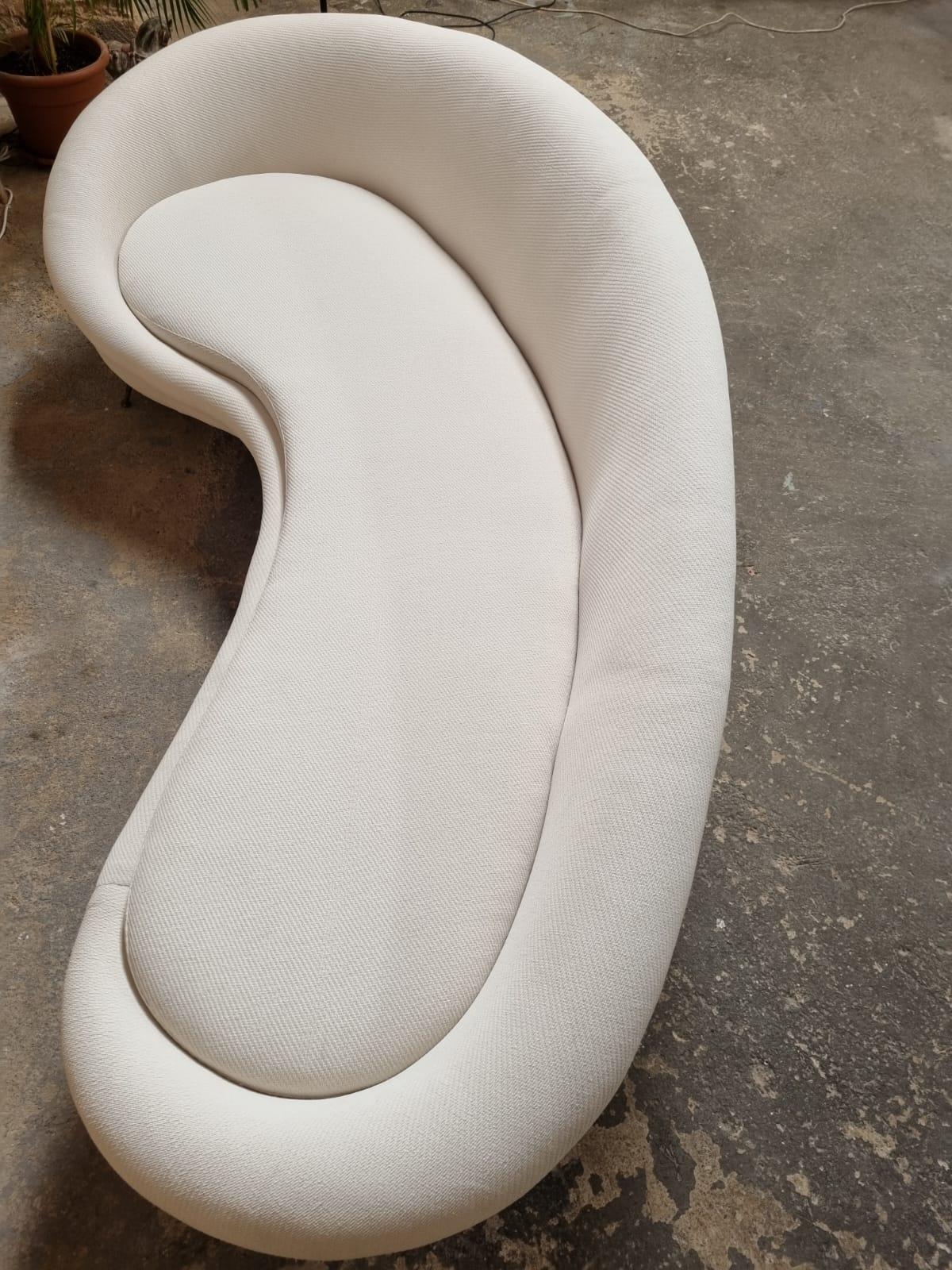 Retro Italian designed curved four-seater sofa Ico Parisi 