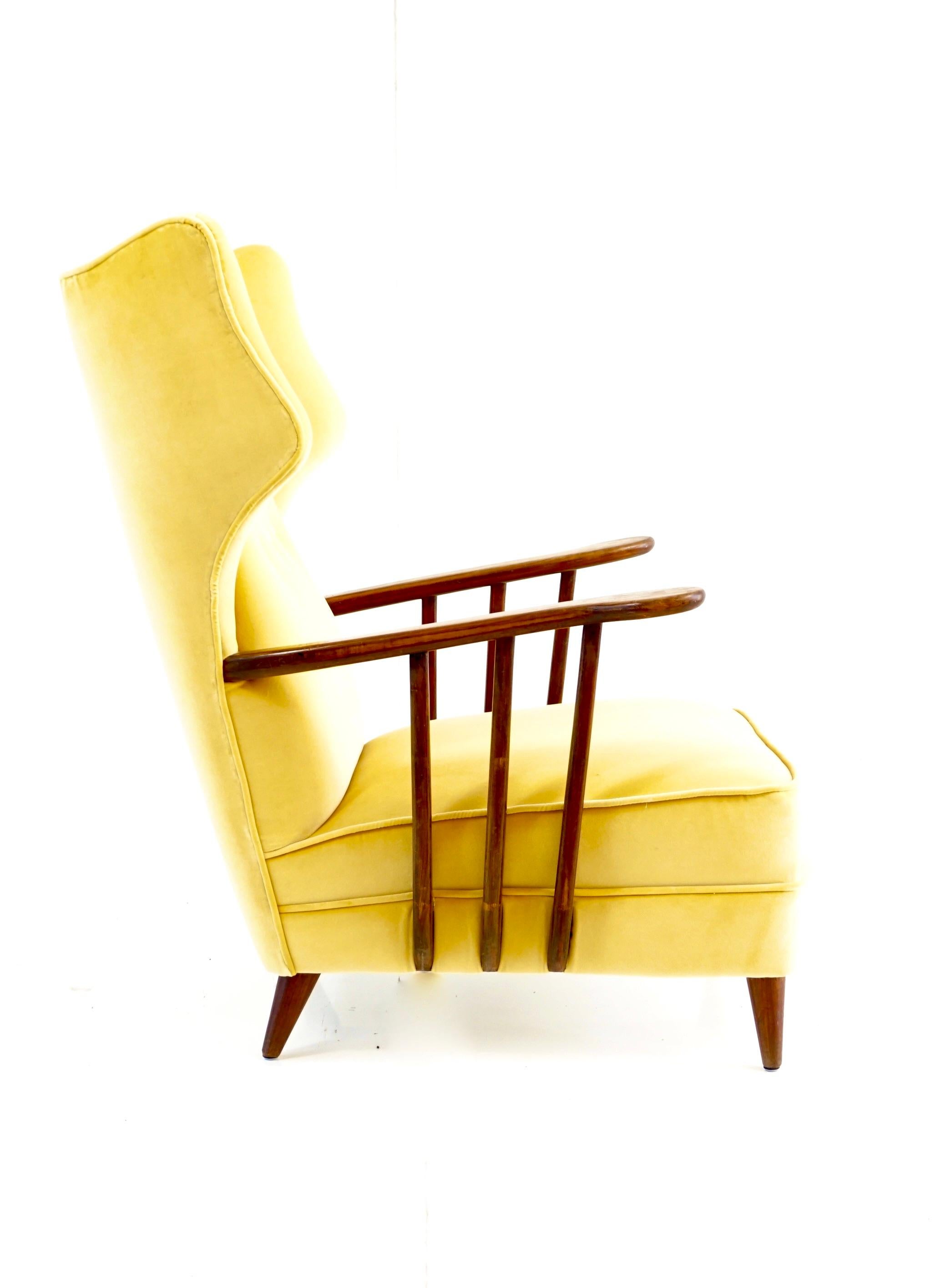 Ico Parisi bergere armchair, 1950
manufactured by Ariberto Colombo, Cantù 
walnut and re-upholstery in yellow velvet 
very good condition 
iconic design armchair
Measures: height: 105cm, 77x 93 cm; height seat: 37 cm, height arm: 62cm