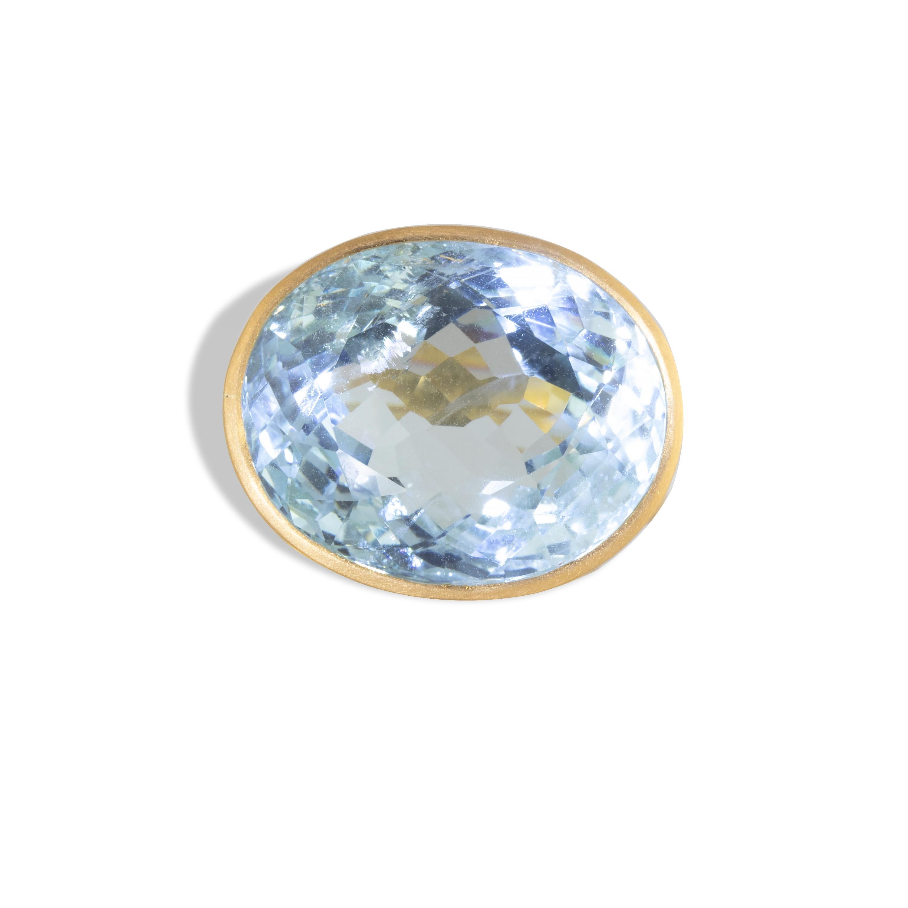 Contemporary Ico & the Bird Fine Jewelry 20.5 carat Aquamarine Gold Ring For Sale