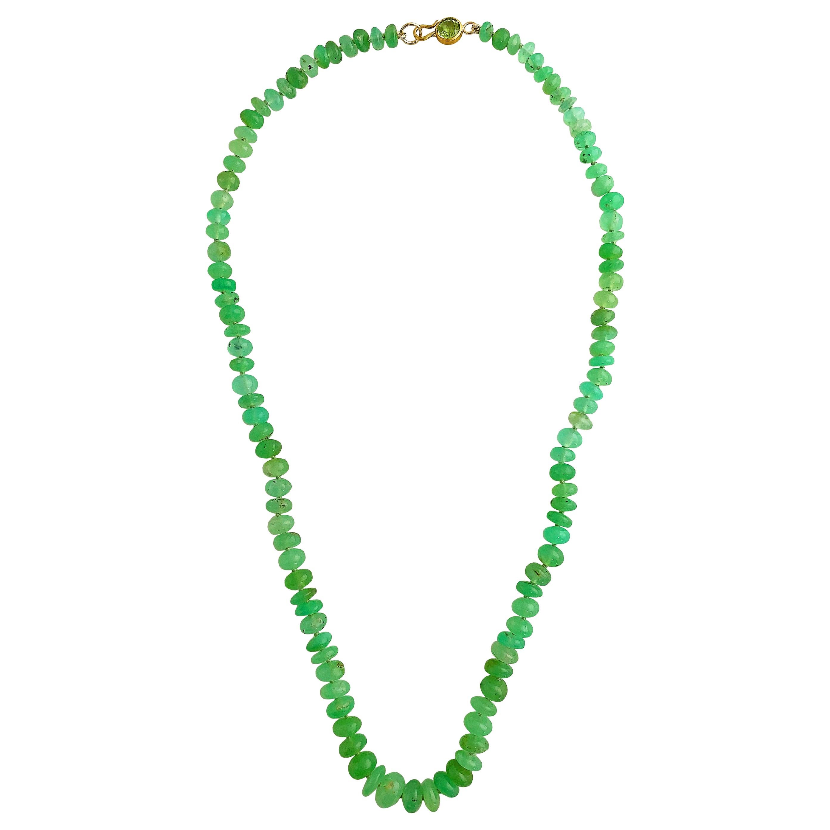 Ico & the Bird Fine Jewelry Chrysoprase Bead and Peridot 22 Karat Gold Necklace For Sale