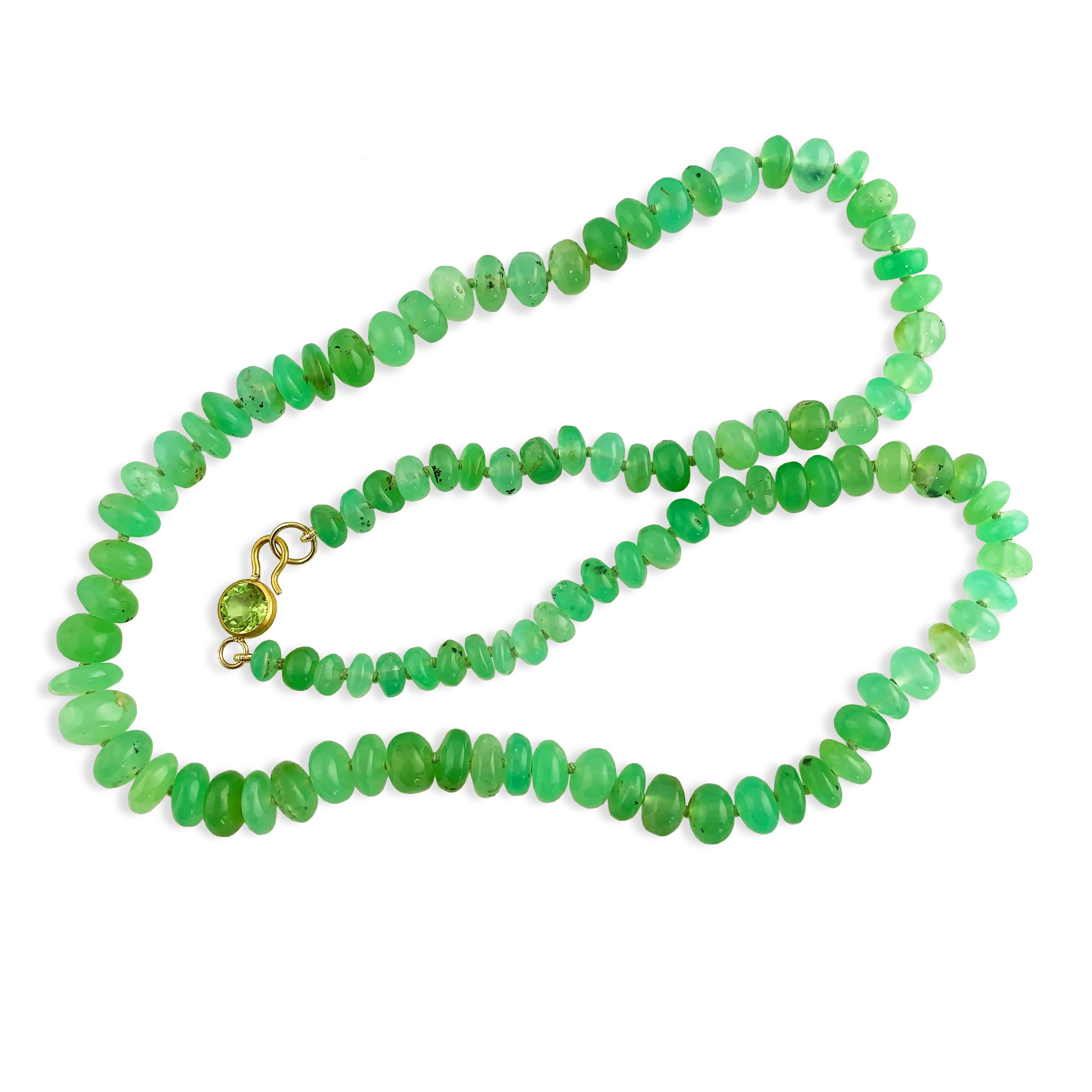 A gorgeous, bright green necklace made from natural chrysoprase.  Perfect to pair with other necklaces or wear on its own.  Chrysoprase beads graduate from 7mm to 9mm.  
Measures 16