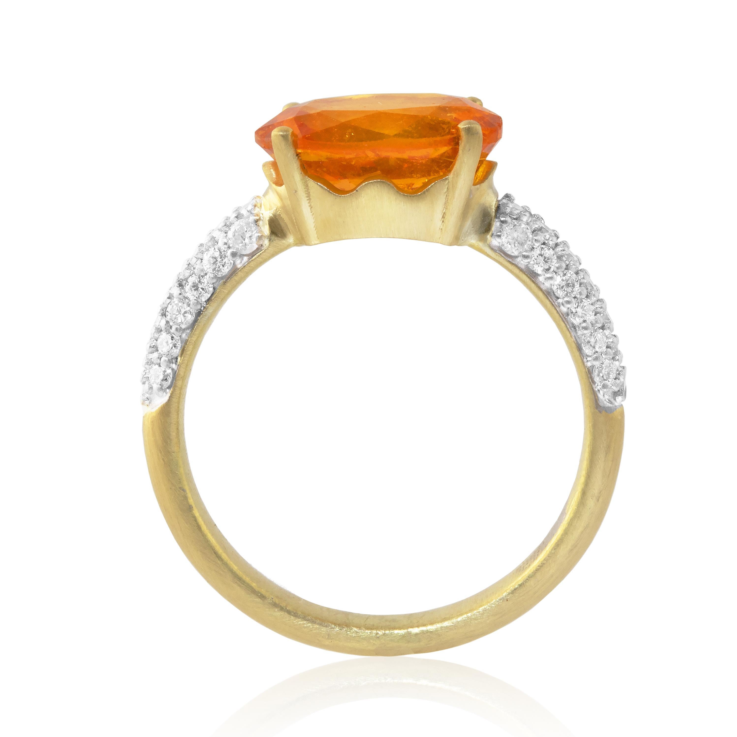 Women's Ico & the Bird Fine Jewelry 3.97 ct Spessartite Orange Garnet Diamond Gold Ring  For Sale