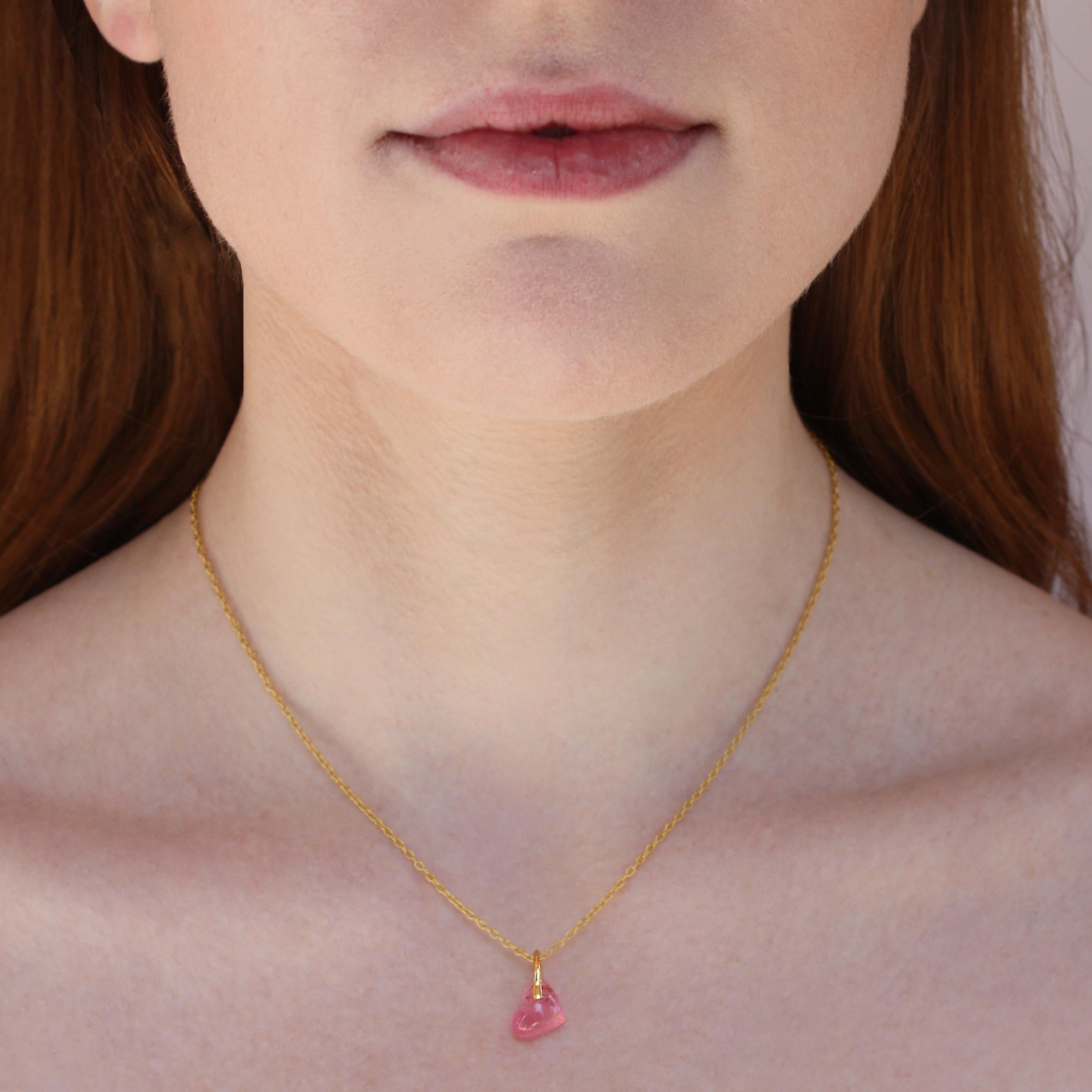 Artisan Ico & the Bird Fine Jewelry Pink Tourmaline Carved Heart 22 Karat Gold Pendant For Sale