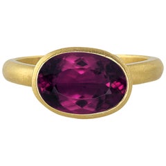 Ico 
the Bird Fine Jewelry Rhodolite Garnet Jali 22 Karat Gold Ring