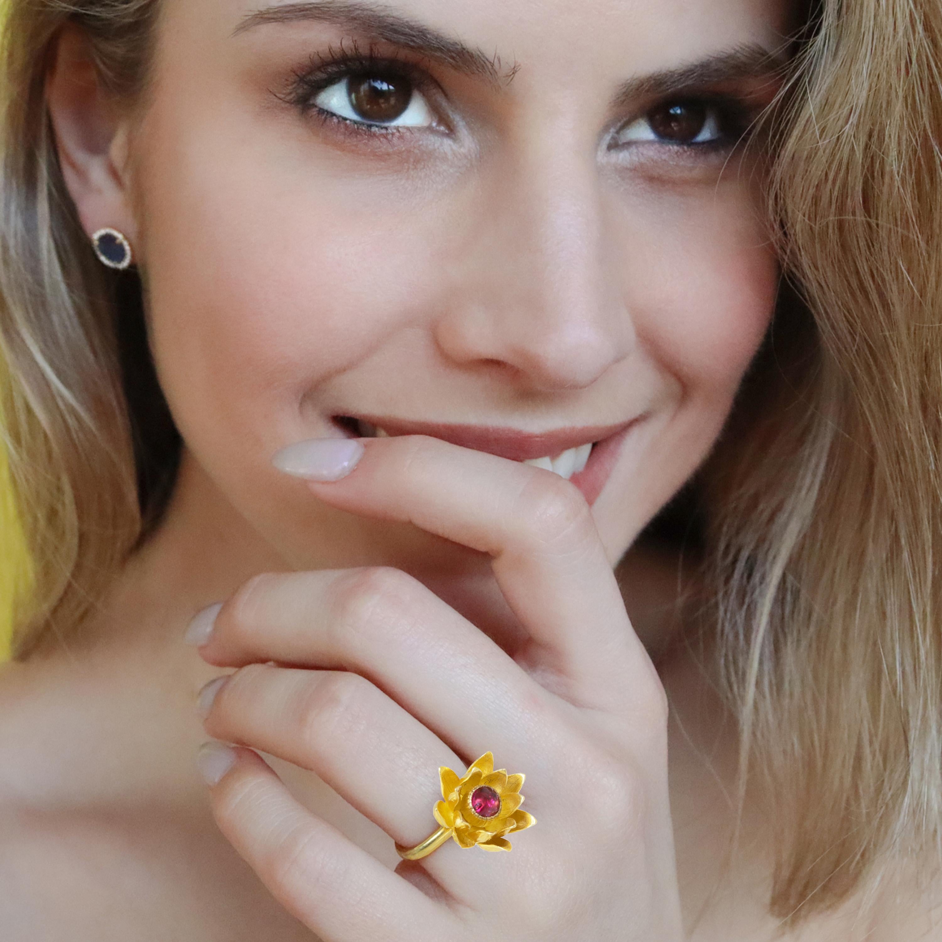 Ico & the Bird Fine Jewelry & Turquoise Mountain Myanmar Spinel Flower Ring  In New Condition For Sale In Los Angeles, CA