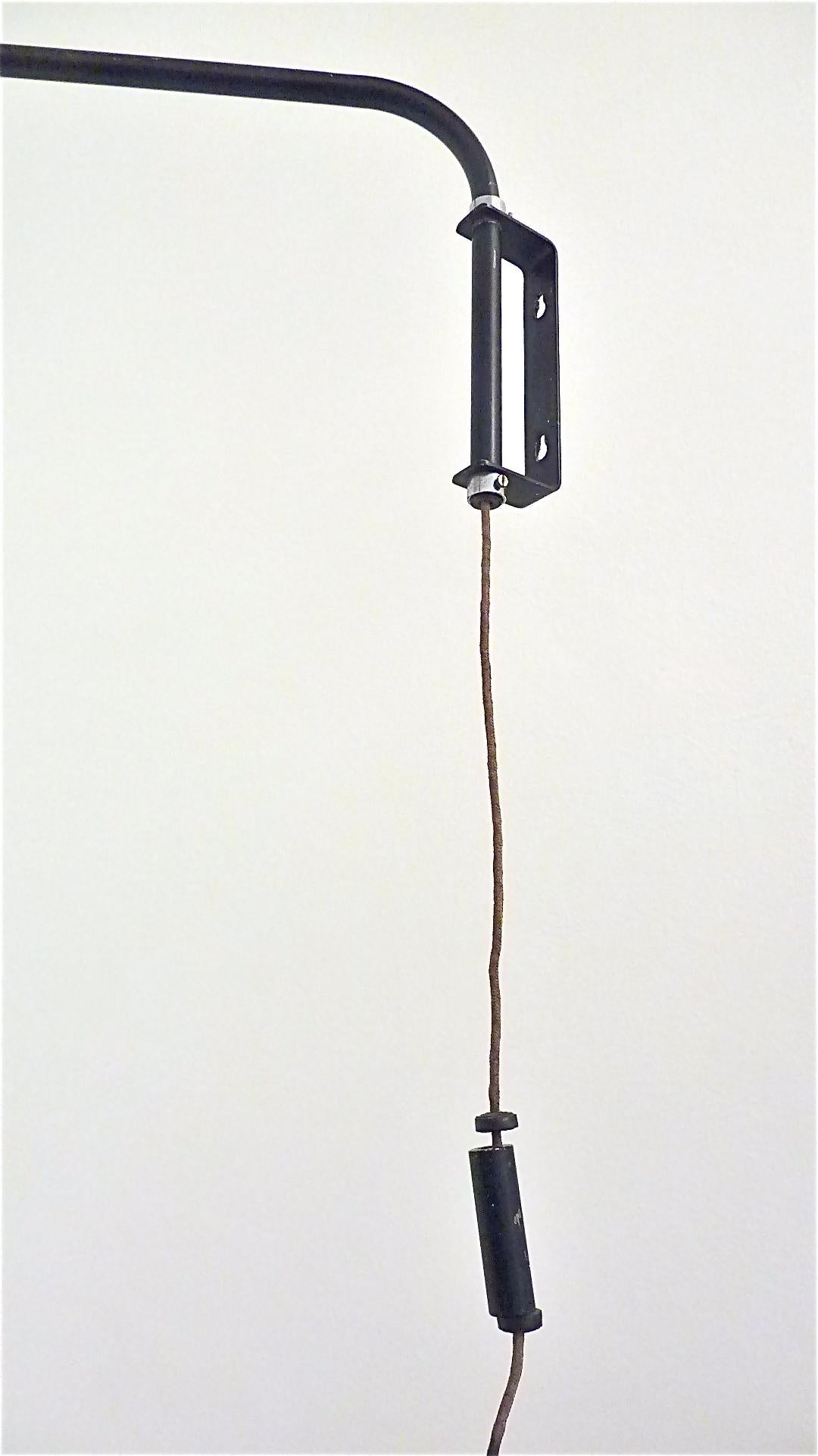 Icon Bauhaus Wall Lamp Bormann Ugo Police Kandem 1930-1950 Black Enameled Metal For Sale 2