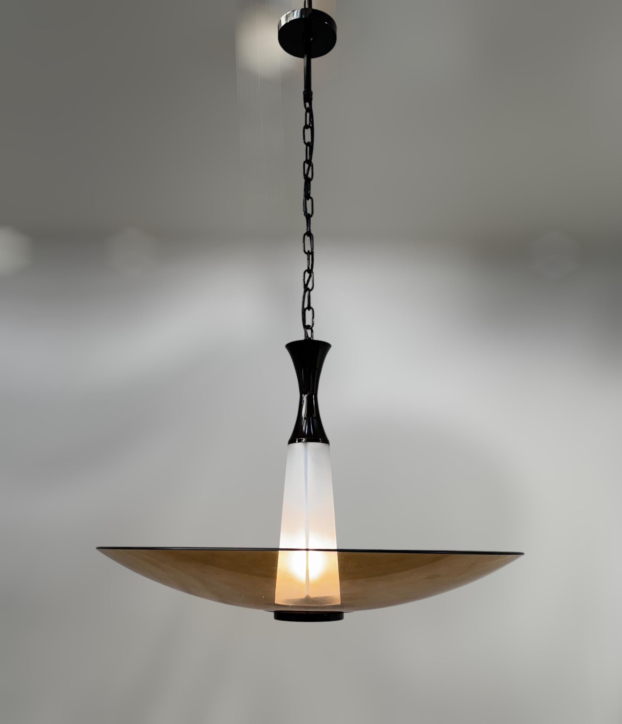 XXI secolo e contemporaneo Lampadario Icon di Fabio Ltd in vendita