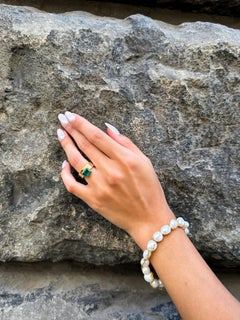 Icon Ring 10K Solid Gold w/ 2 Carat Emerald