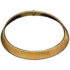 Iconic 18 Carat Yellow Gold Tubogas Necklace by Bulgari, circa 1970s