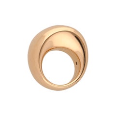 Iconic 18 Karat Yellow Gold Vhernier Pirouette Ring