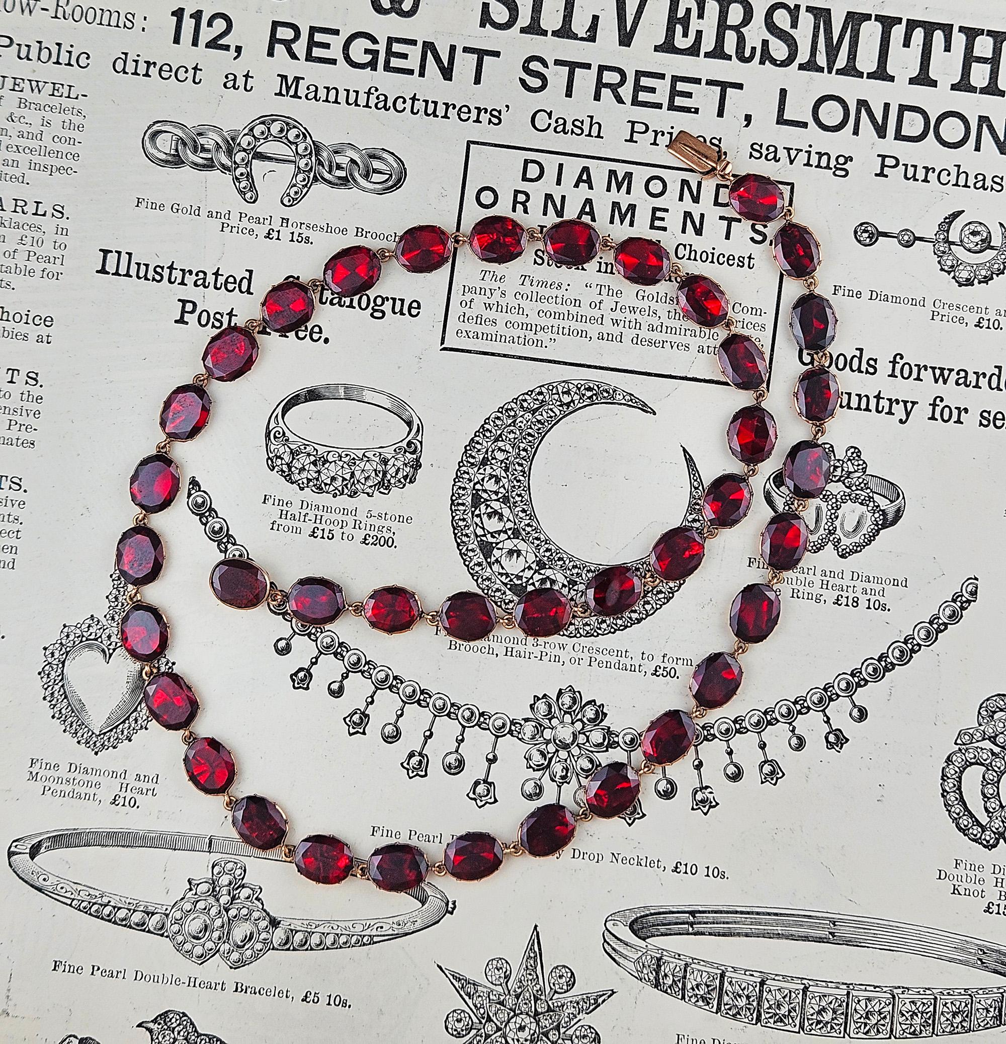 Icónico collar inglés georgiano de 1820 con granate de corte plano Riviere de oro rosa de 9 ct en venta 3