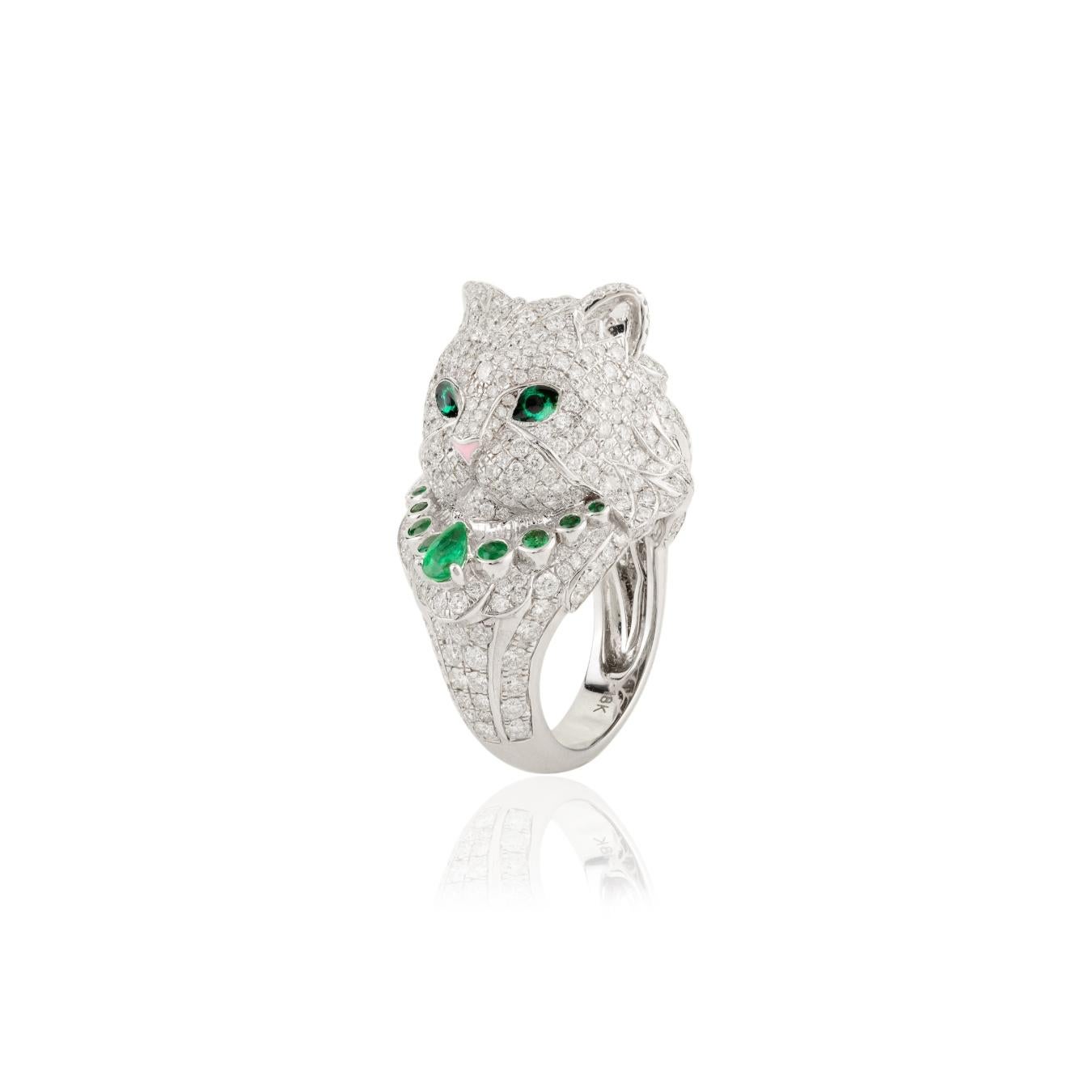 Im Angebot: Ikonischer Katzenring, Tierschmuck, 18 Karat massives Weißgold mit Smaragd & Diamant () 3