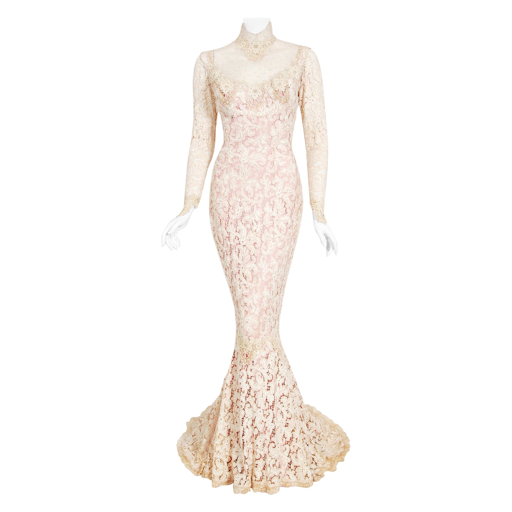 Ikonisches viktorianisches Kleid aus elfenbeinfarbener Spitze und rosa Seide, Gypsy Rose Lee Custom Couture, 1969