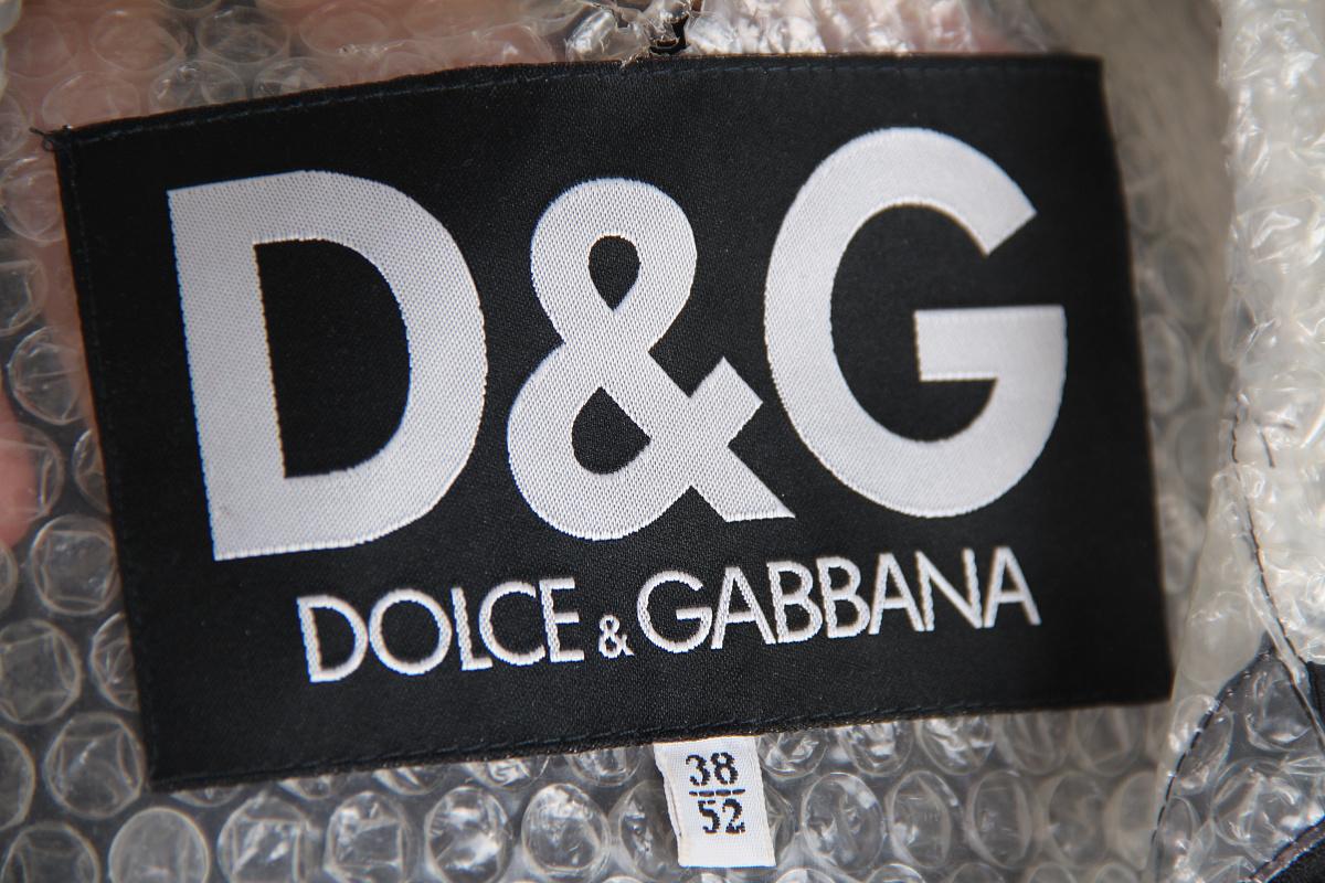 Iconica giacca in plastica trasparente D&G by DOLCE & GABBANA degli anni '90, con bolle d'aria. in vendita 3