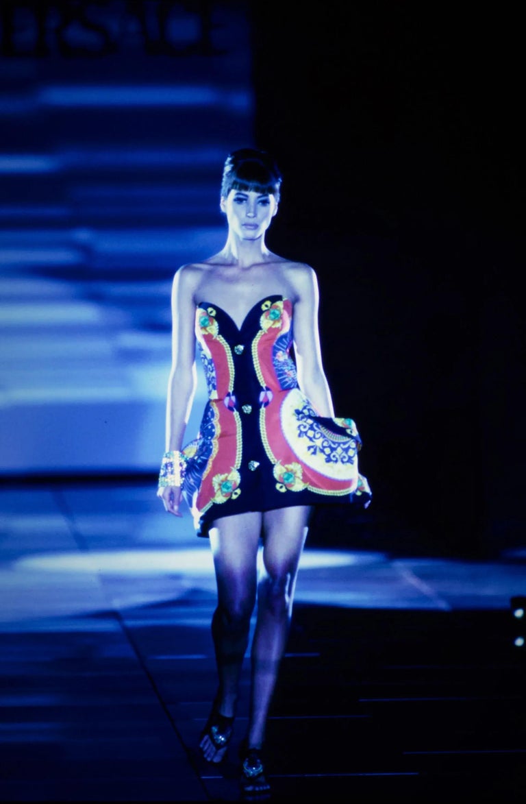 Iconic 1991 Gianni Versace Documented Runway Print Silk Strapless Mini Dress  at 1stDibs