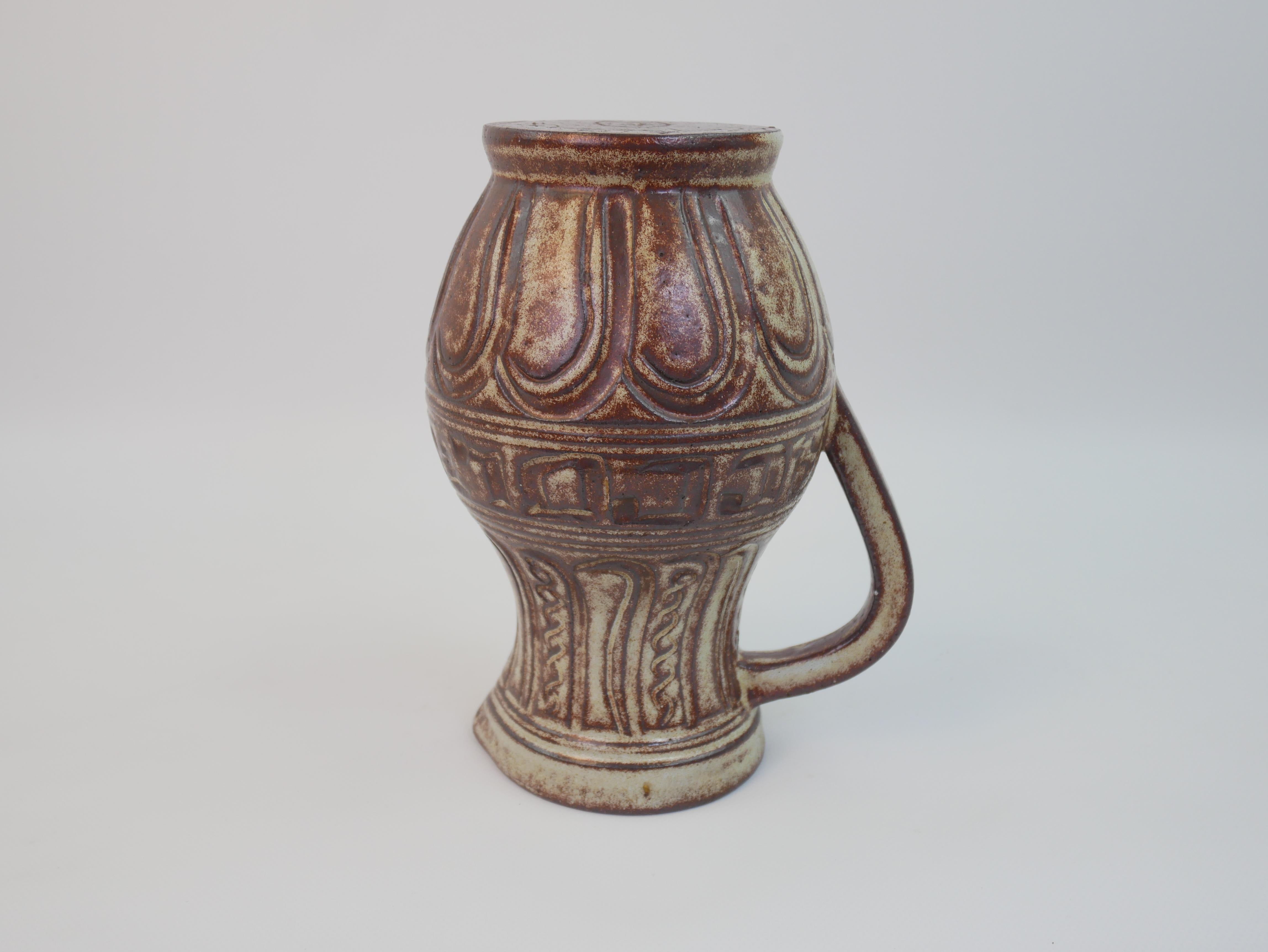 Jarra icónica de cerámica Accolay circa 1960 en venta 7