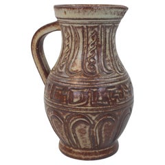 Iconica brocca in ceramica Accolay del 1960 circa