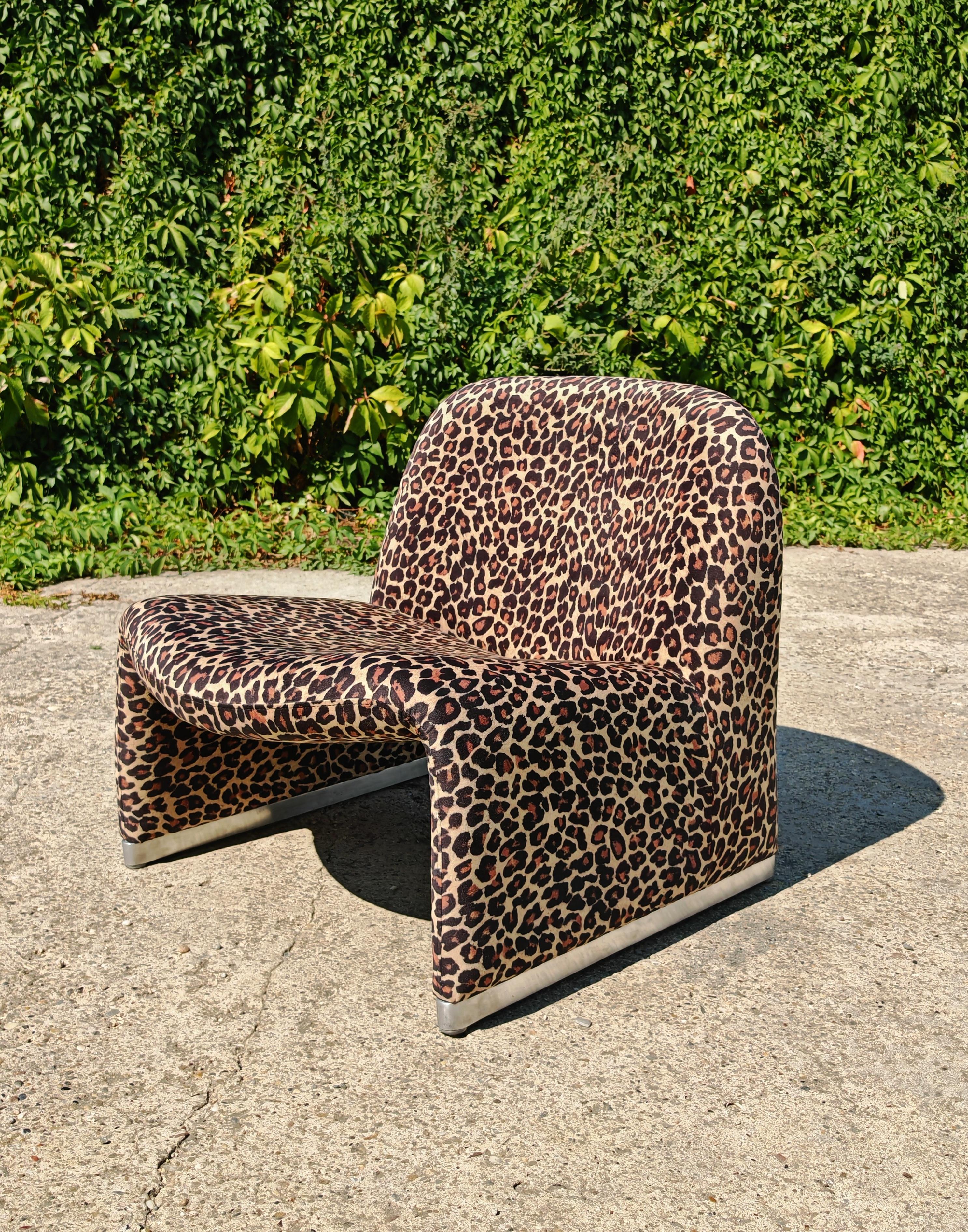 Ikonischer Alky Chair von Giancarlo Piretti für Artifort mit Leopardenmuster im Angebot 2
