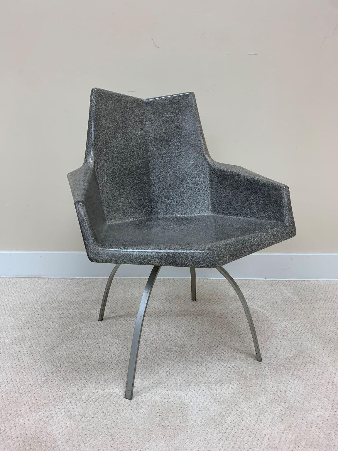 Steel Iconic and Rare Origami Fiberglass Chair with Spider Leg Base by Paul McCobb