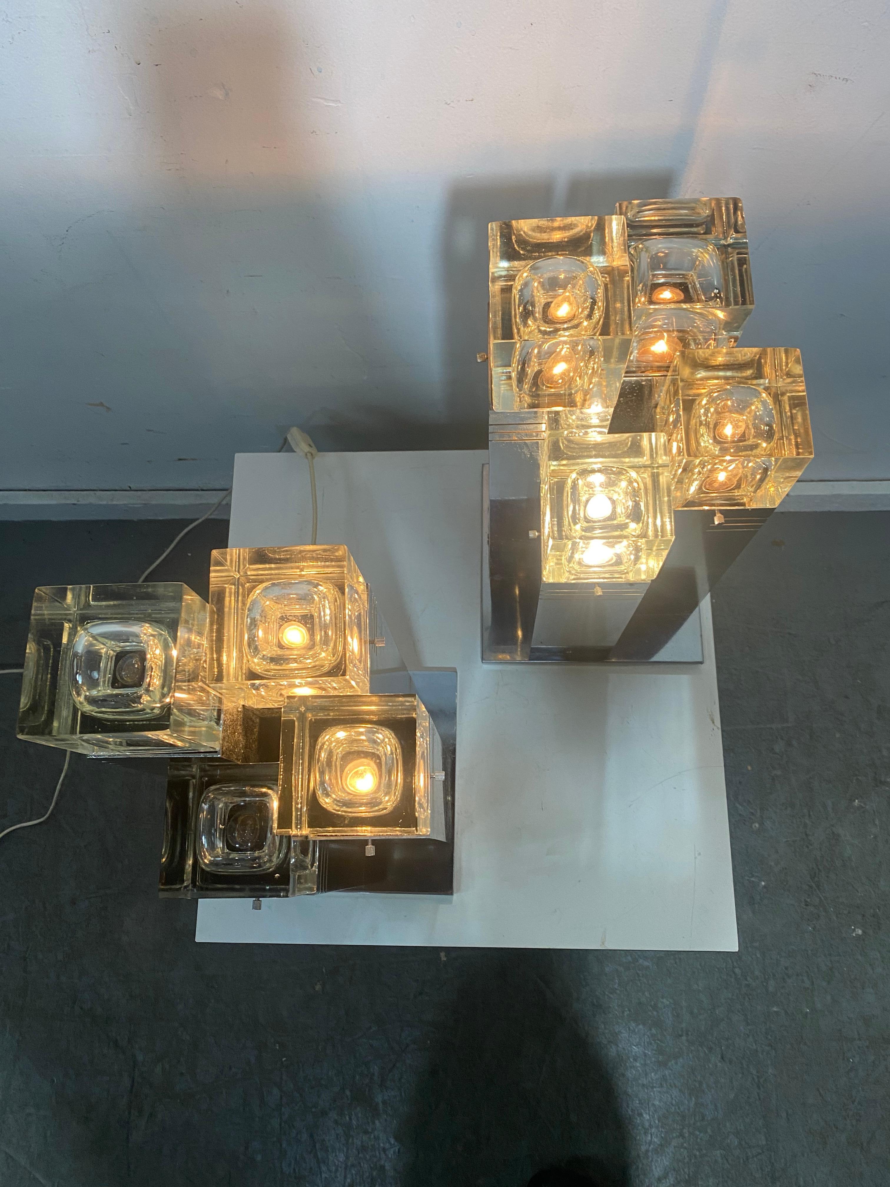 Late 20th Century Iconic and Rare  Pair of Cubic Gaetano Sciolari Table Lamps , Italy, 1970 For Sale