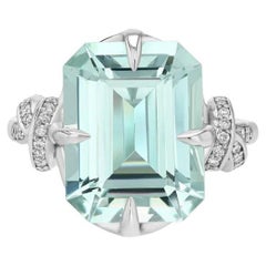 Ikonischer Aquamarin-Knotenring