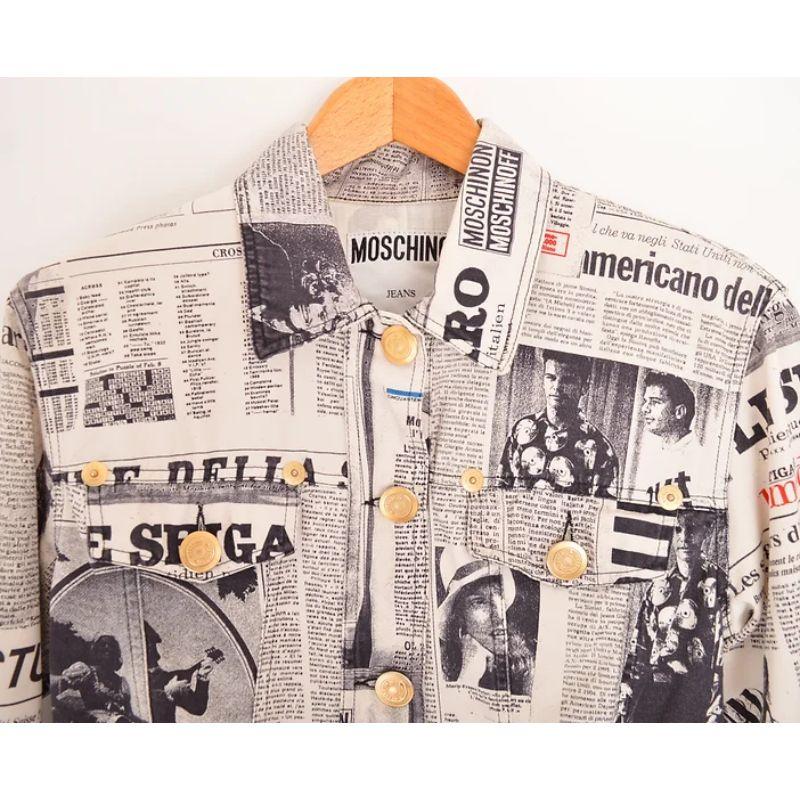 Incredible, Archival Vintage 1990's Moschino 'Newspaper' print jacket, depicting Franco Moschino amongst other newspaper and Gazette articles.

MADE IN ITALY !

Features:
Central line button fasten
Breast Pockets
Very Rare Newspaper
