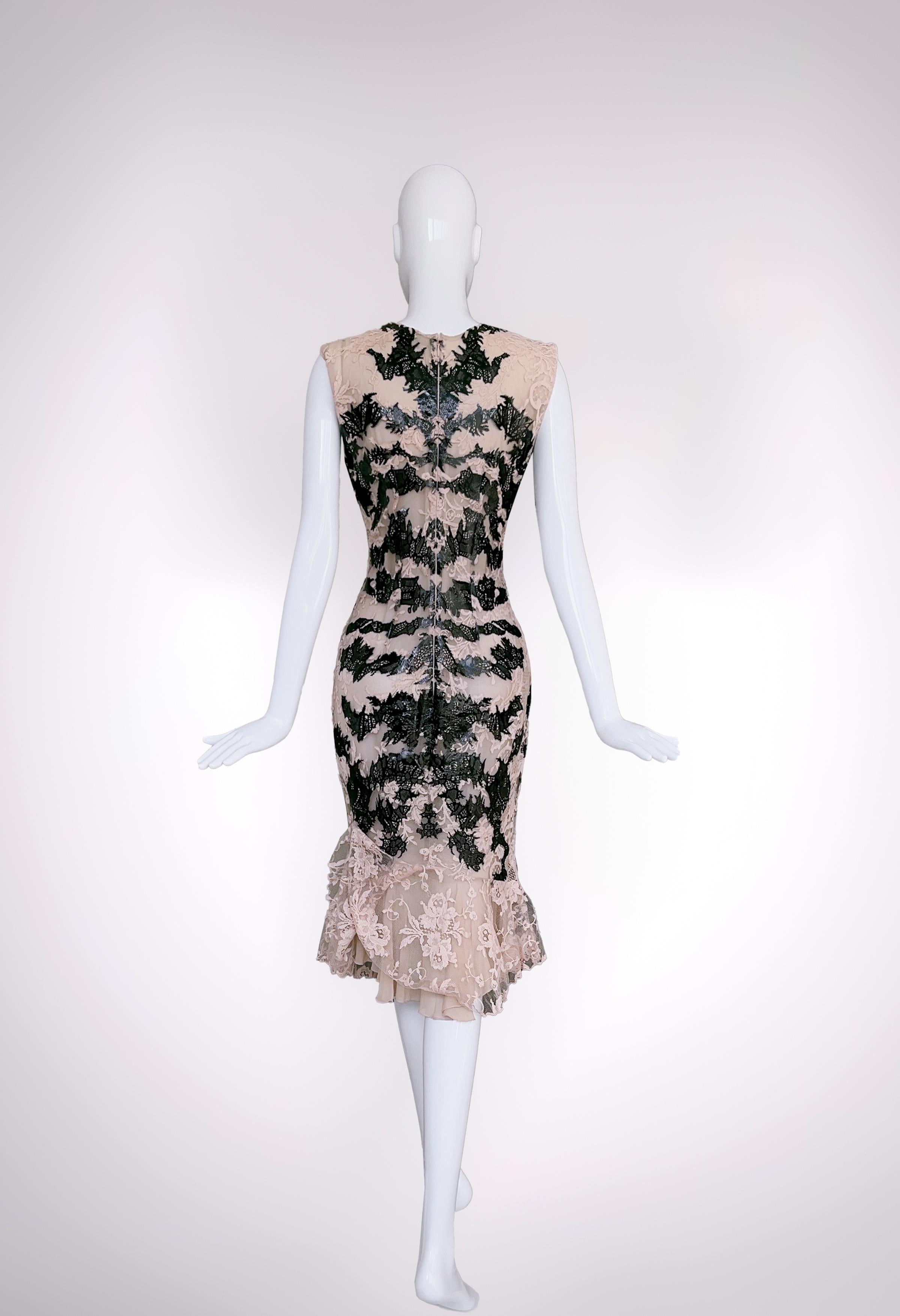 Iconic Archival Alexander McQueen SS 2012 Laser Cut Silk Lace Dress For Sale 3