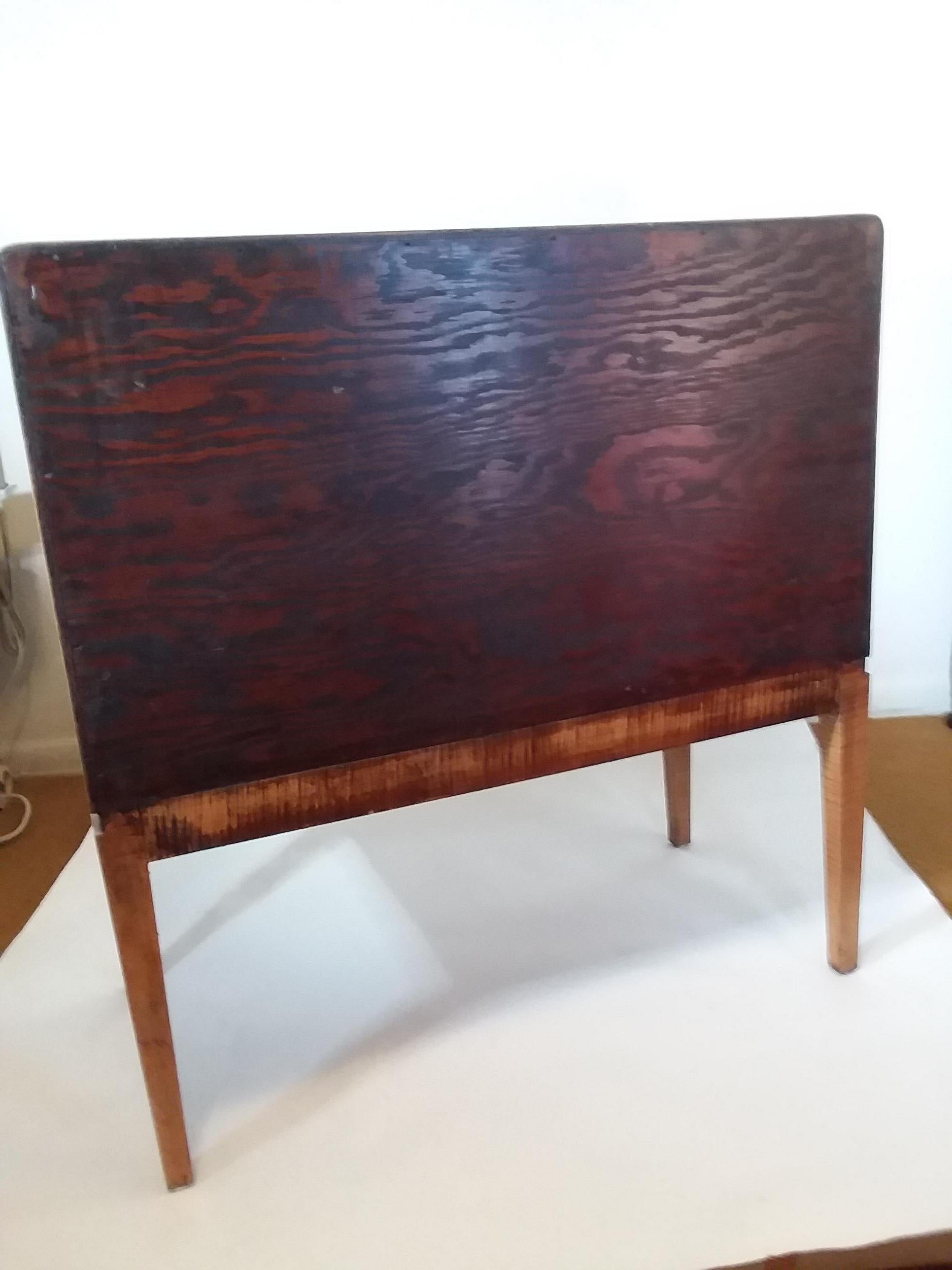 Iconic Art Deco Inlaid New York Bar Cabinet For Sale 3