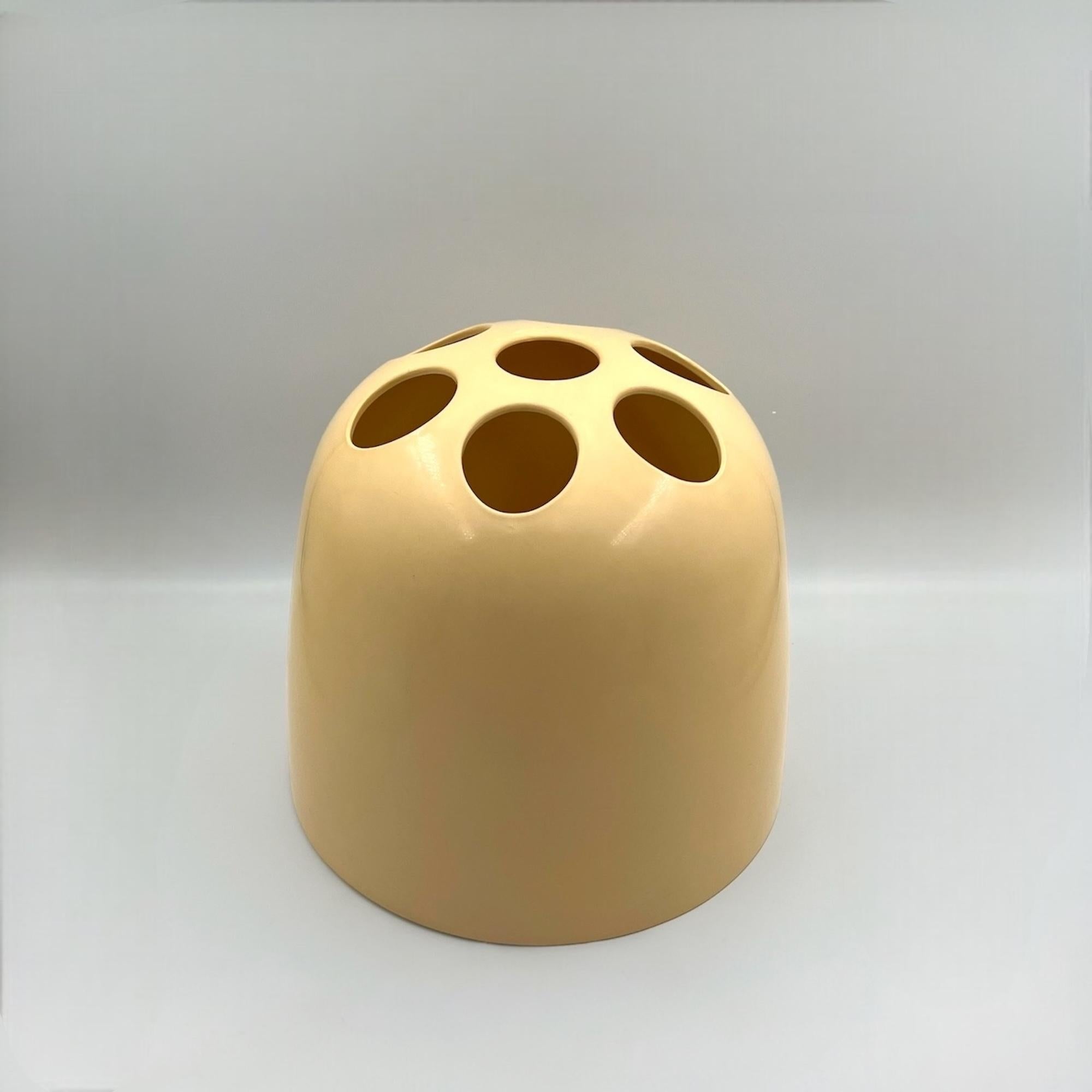 Ikonischer Artemide 'Dedalo' Umbrella Stand entworfen von Emma Gismondi, 1960er Jahre im Angebot 3
