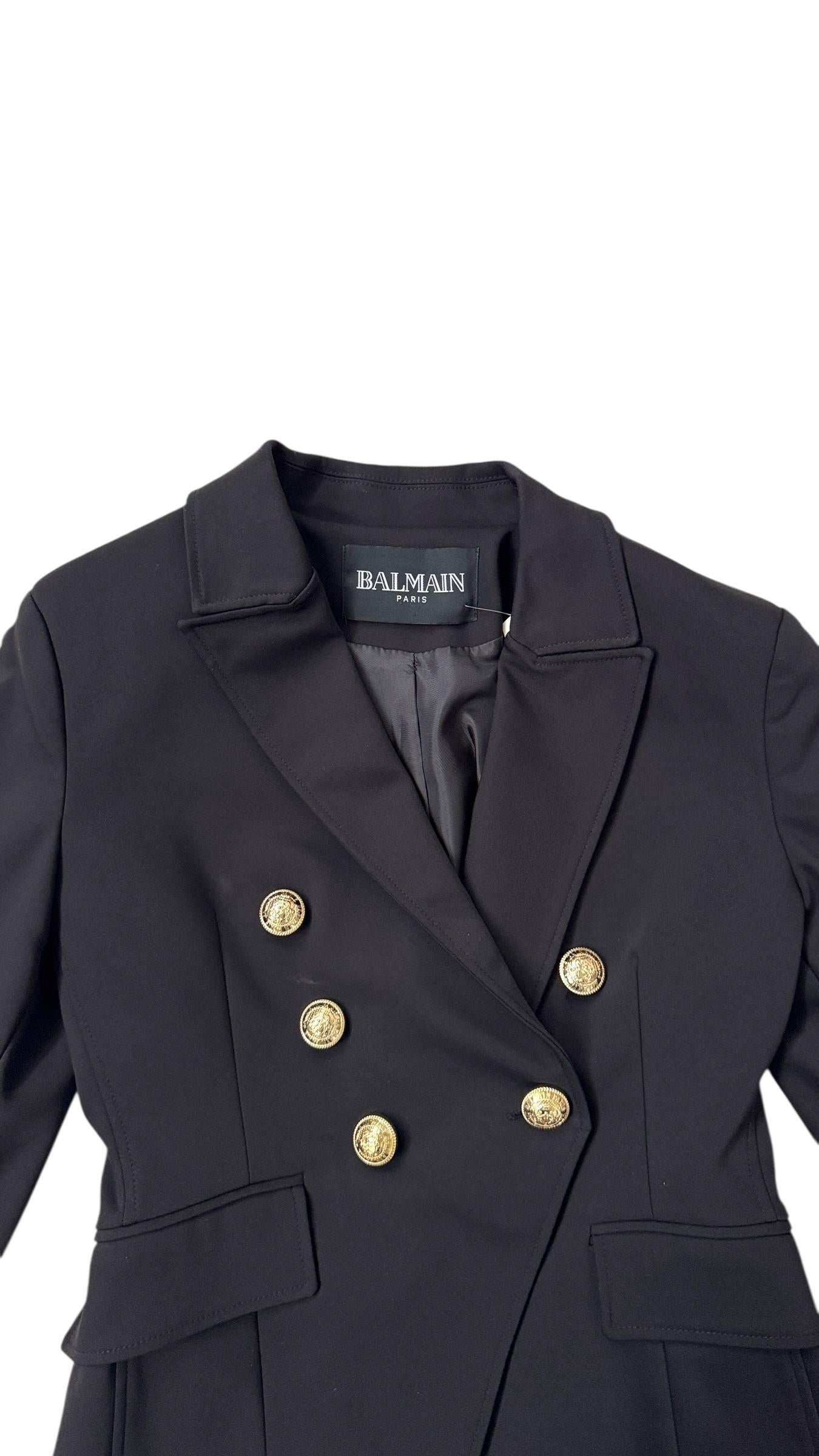 Iconic Balmain Black Double-Breasted Blazer with Gold Medallion Buttons For Sale 7
