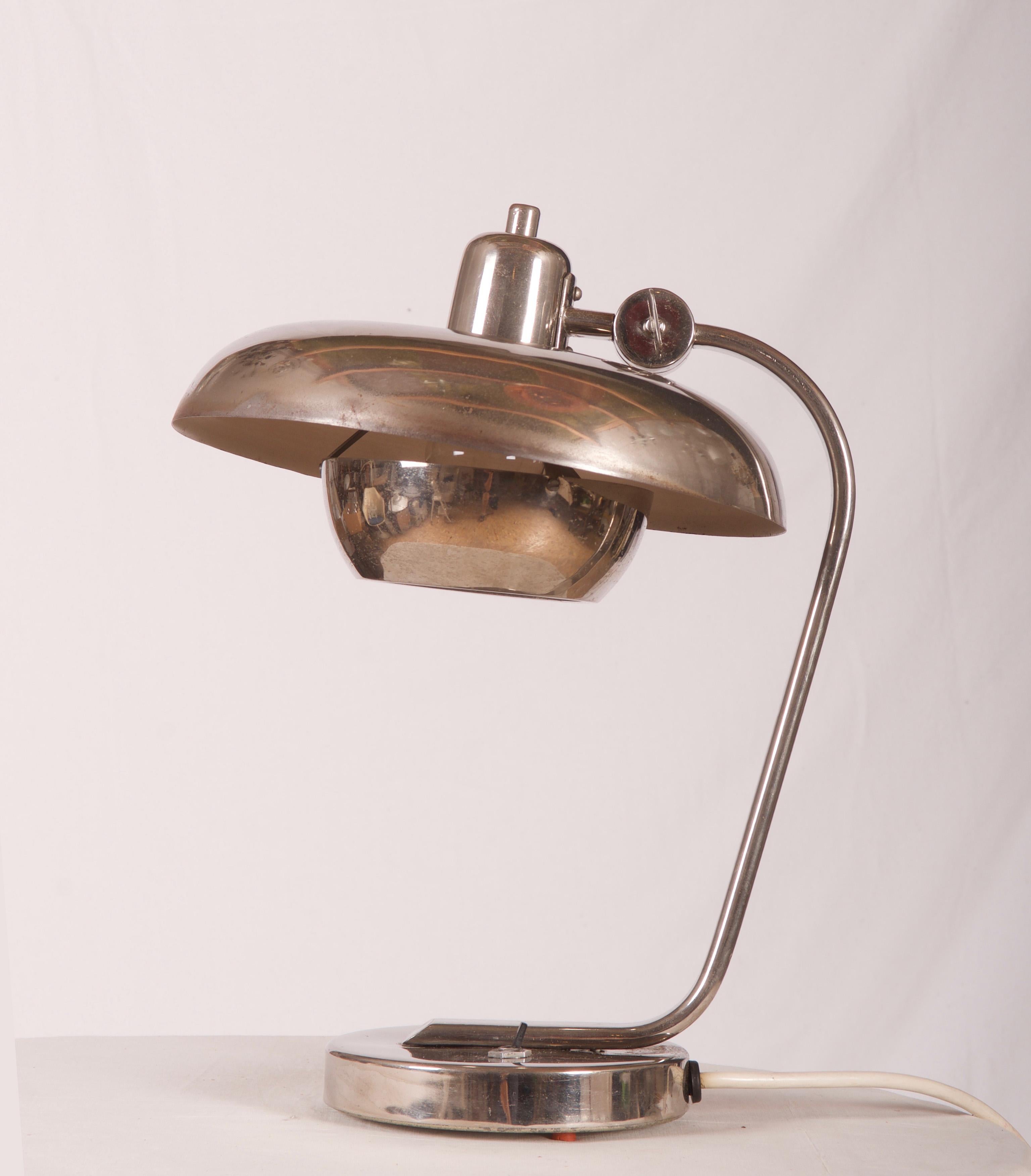 Iconica lampada da scrivania Bauhaus in vendita 6