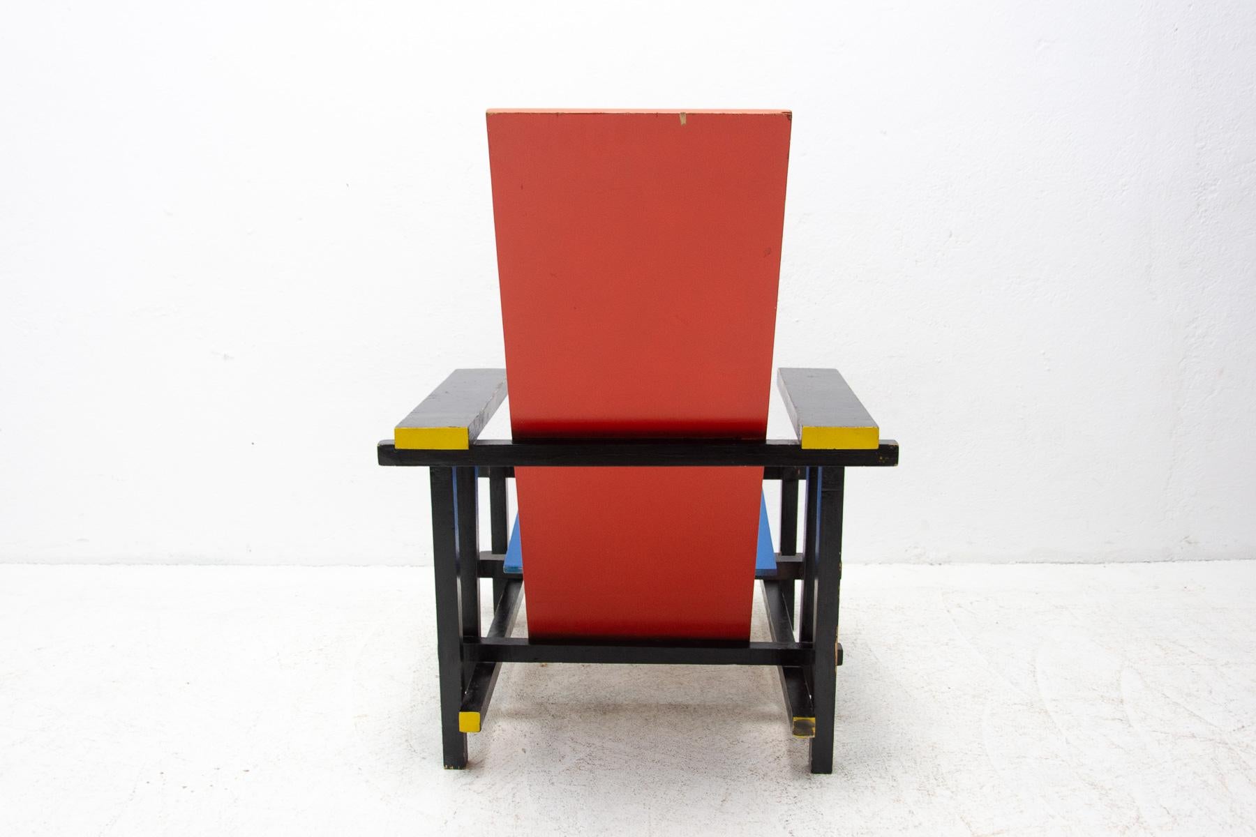 Iconic Bauhaus wooden Chair by Entwurf Gerrit Rietveld, 1970´s 2