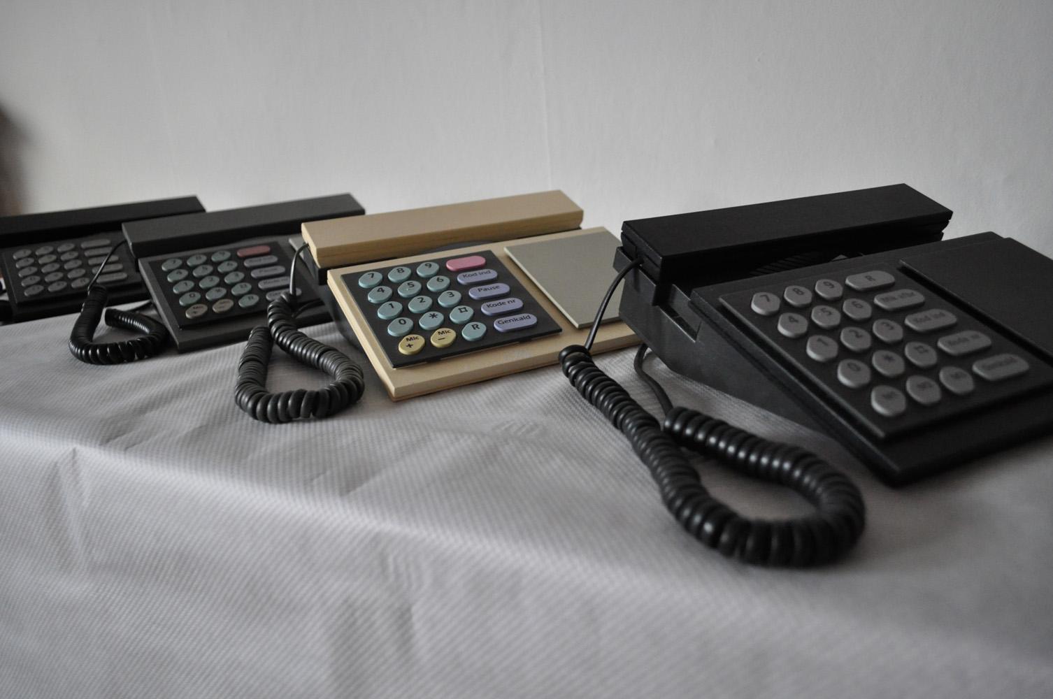  Iconic Beocom 2000 Telephone aus dem Jahr 1986 von Bang & Olusfen (Dänisch) im Angebot