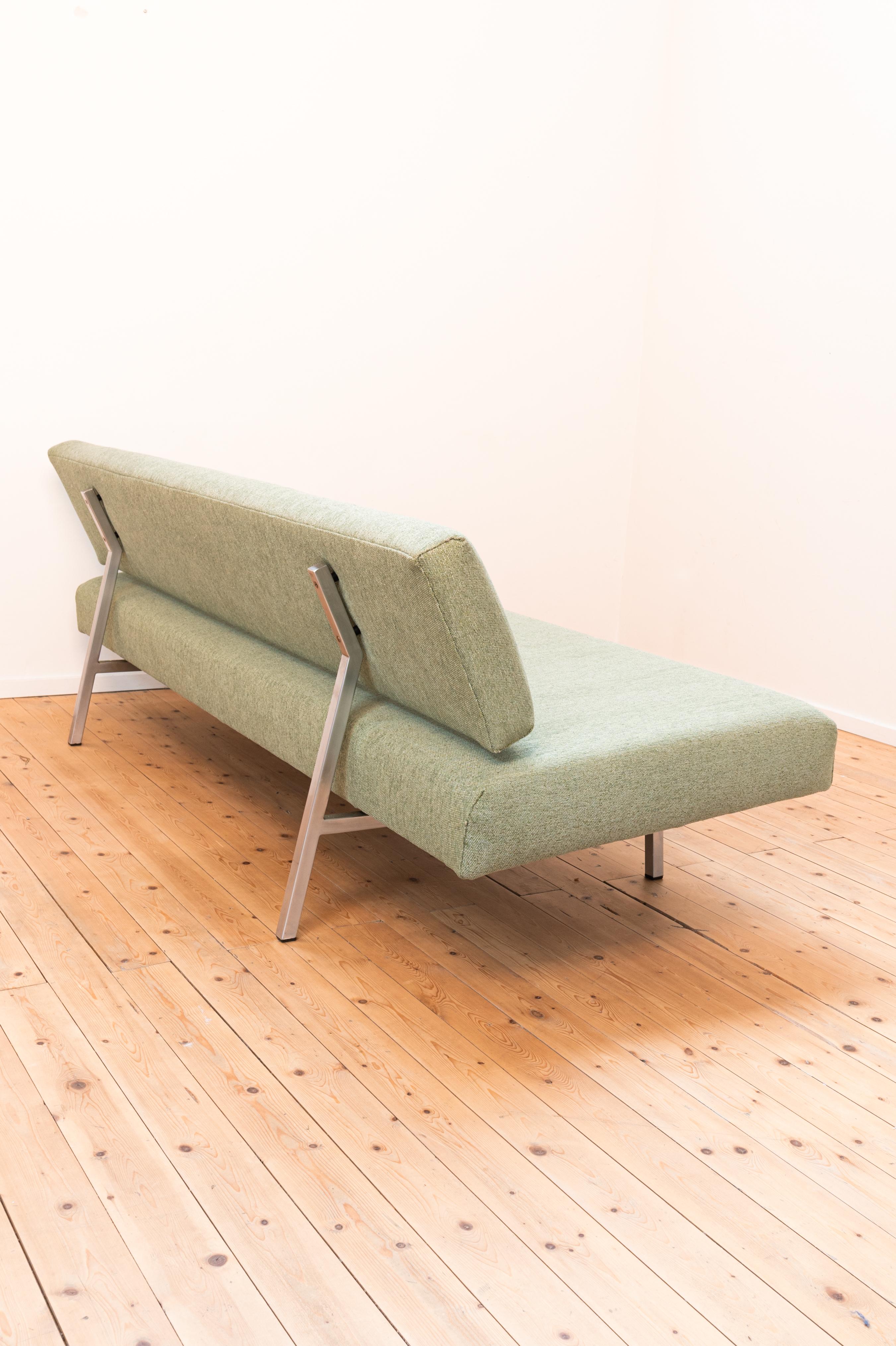 Ikonisches BR02-Sofa von Martin Visser „for Spectrum“ (Metall) im Angebot