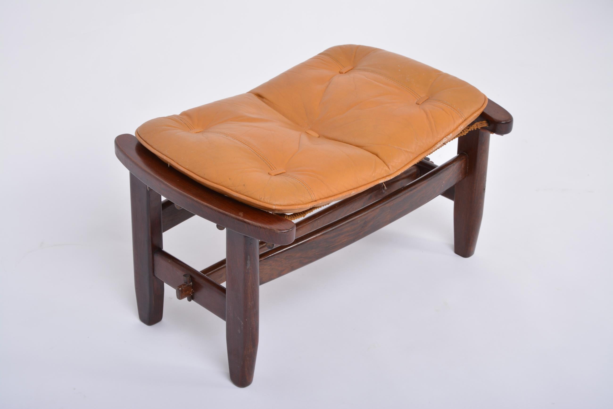 Iconic Brazilian Jangada Lounge Chair with Ottoman by Jean Gillon, 1968 14
