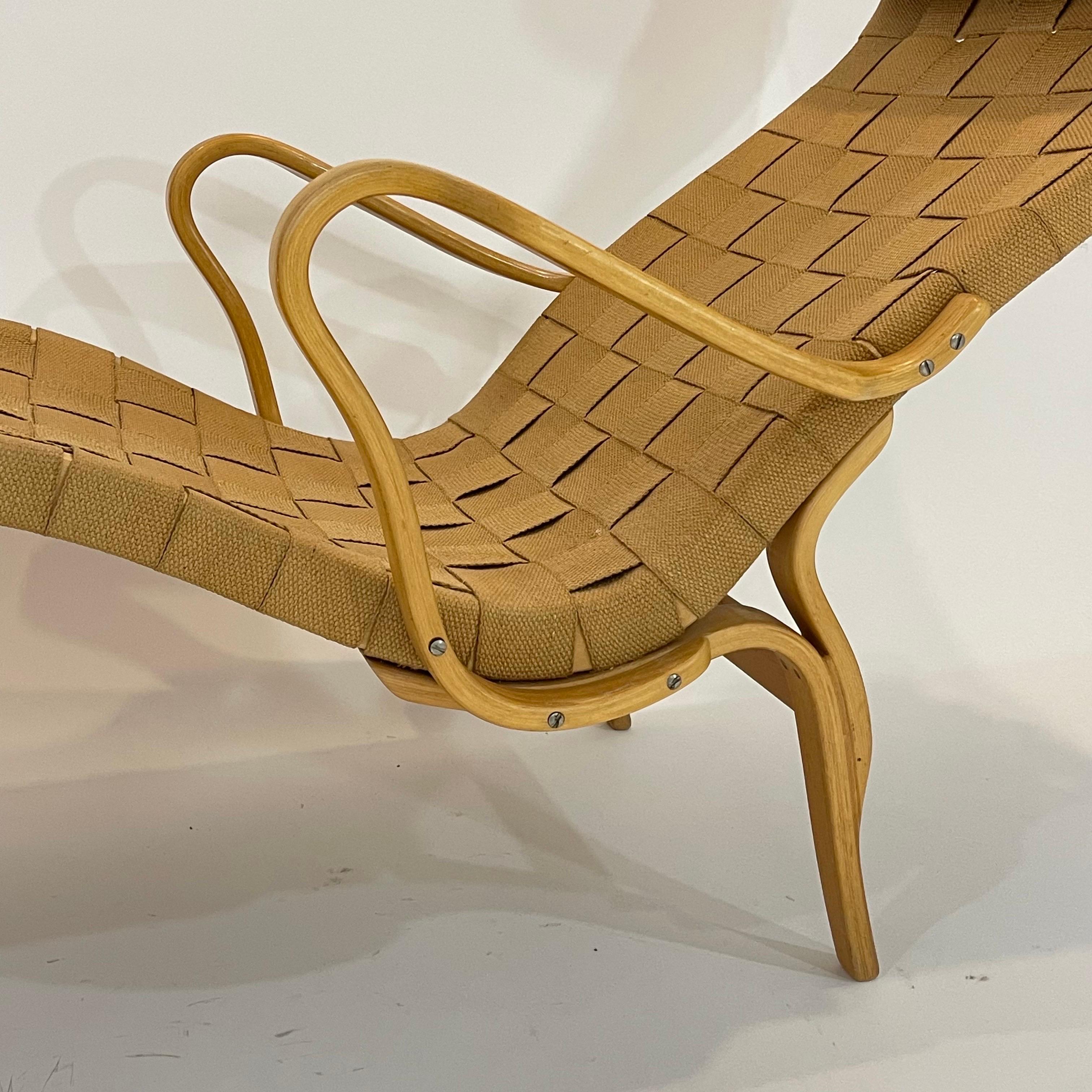 Iconic Bruno Mathsson Pernilla Chaise Lounge for Firma Karl Mathsson Sweden 1978 1