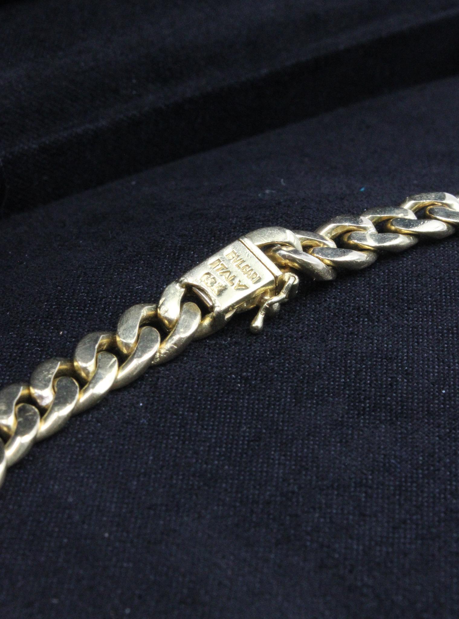 Iconic Bulgari Monete Necklace in 18k Gold with Ancient Roman Silver Coin For Sale 3