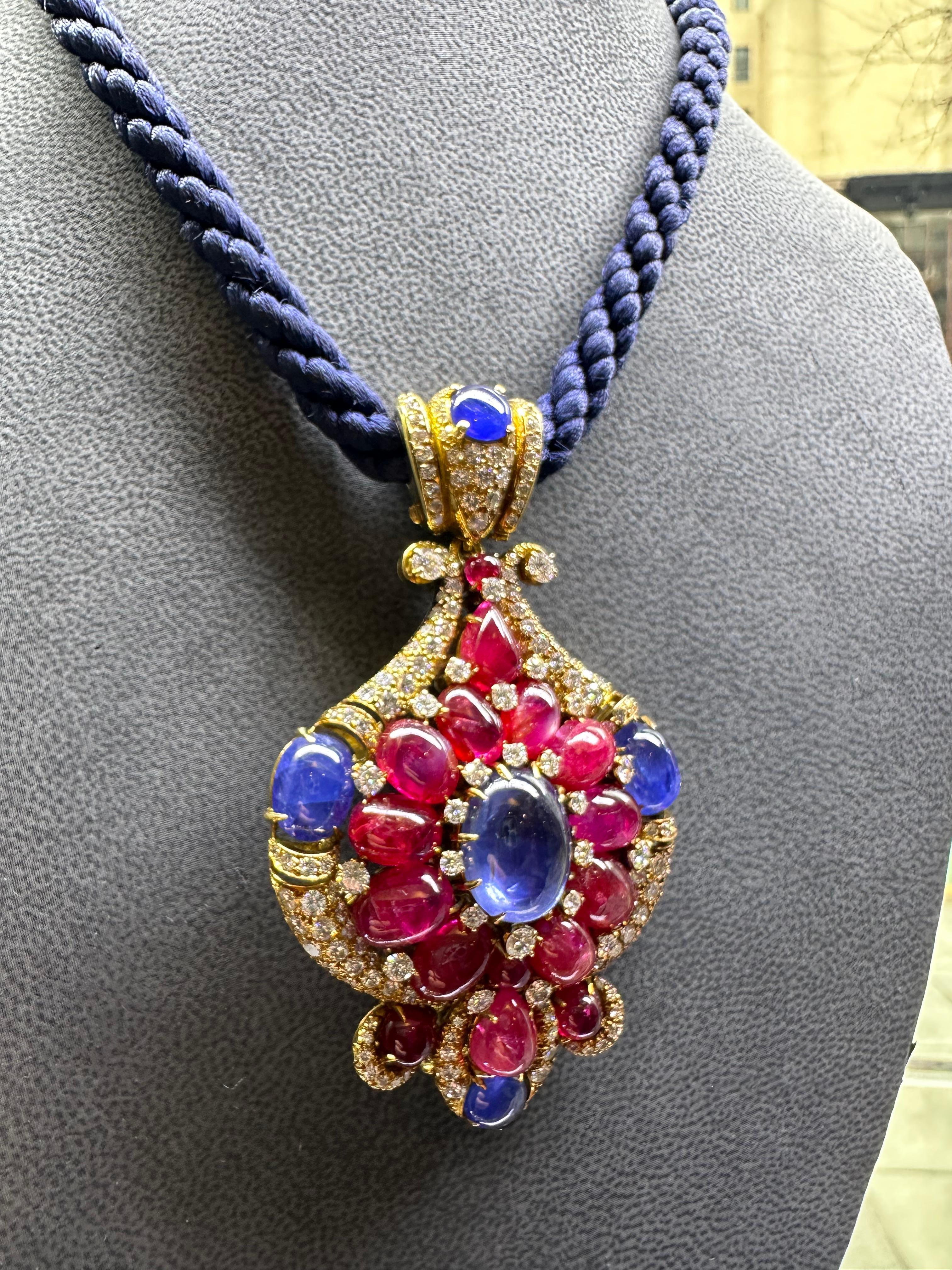 Women's Iconic Bvlgari Ruby & Sapphire Pendant Necklace For Sale