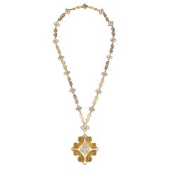 Iconic Bvlgari Sautoir Necklace
